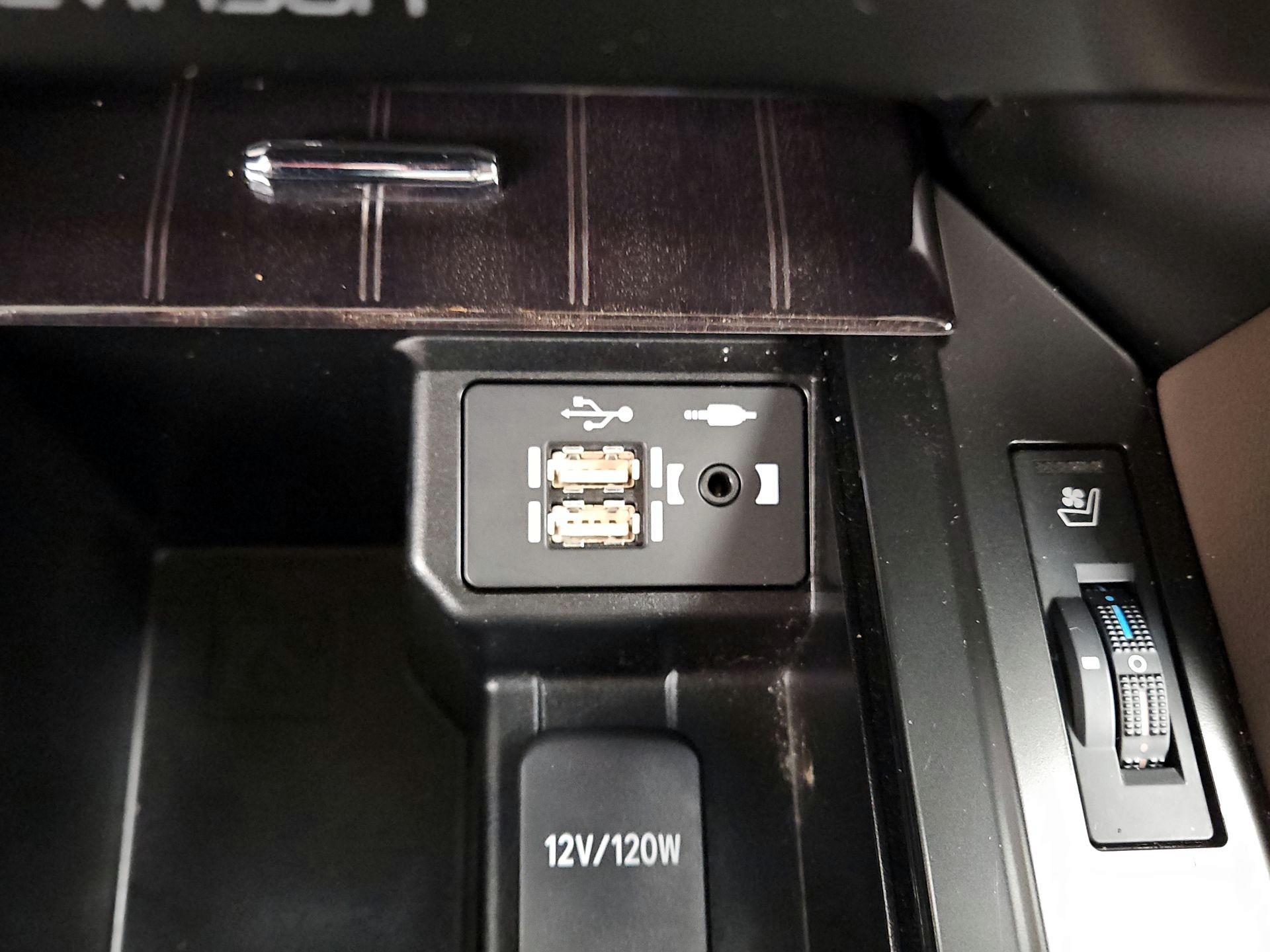 Thumbnail: 2022 Lexus GX - 19