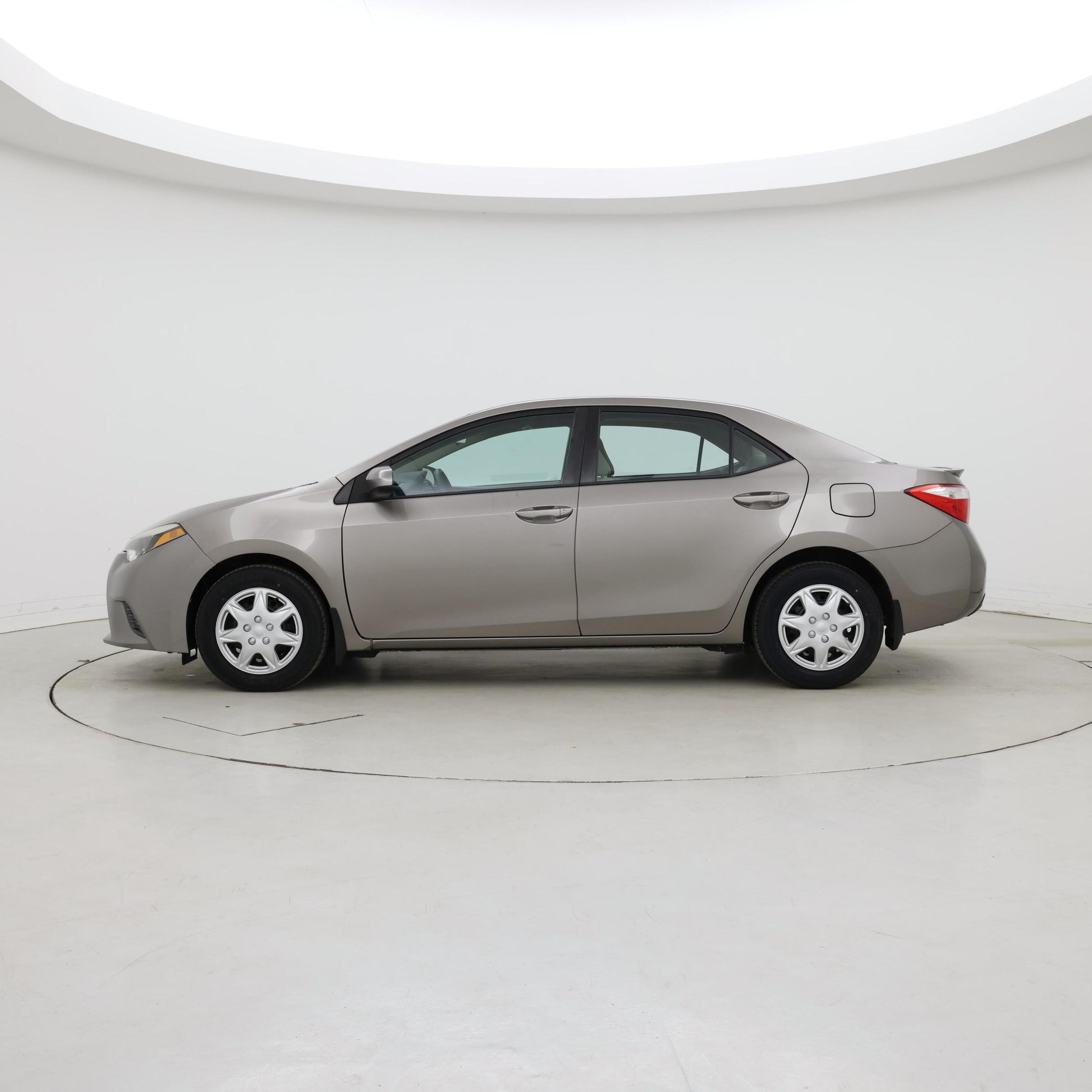 Thumbnail: 2016 Toyota Corolla - 3