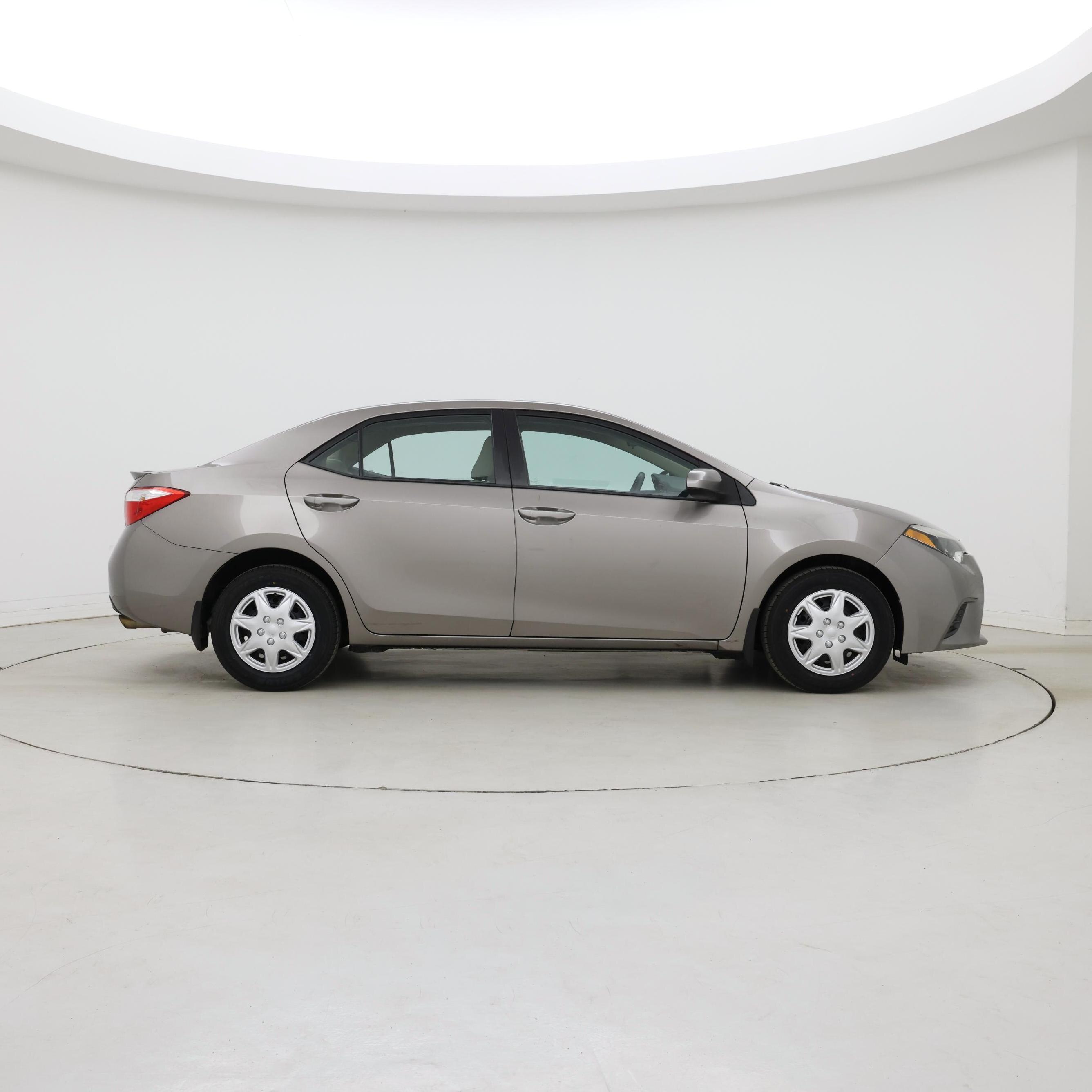 Thumbnail: 2016 Toyota Corolla - 7