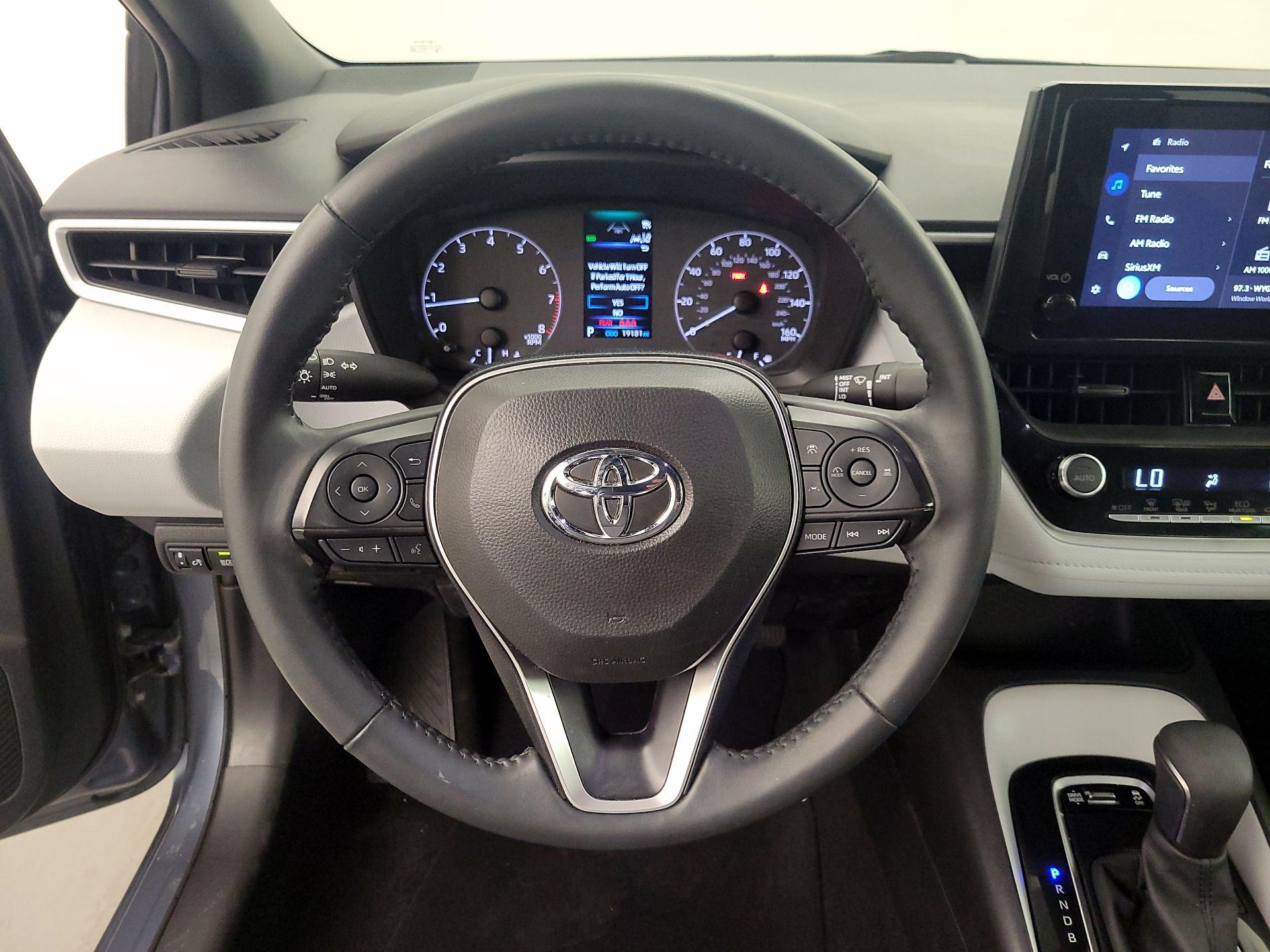 Thumbnail: 2025 Toyota Corolla - 10