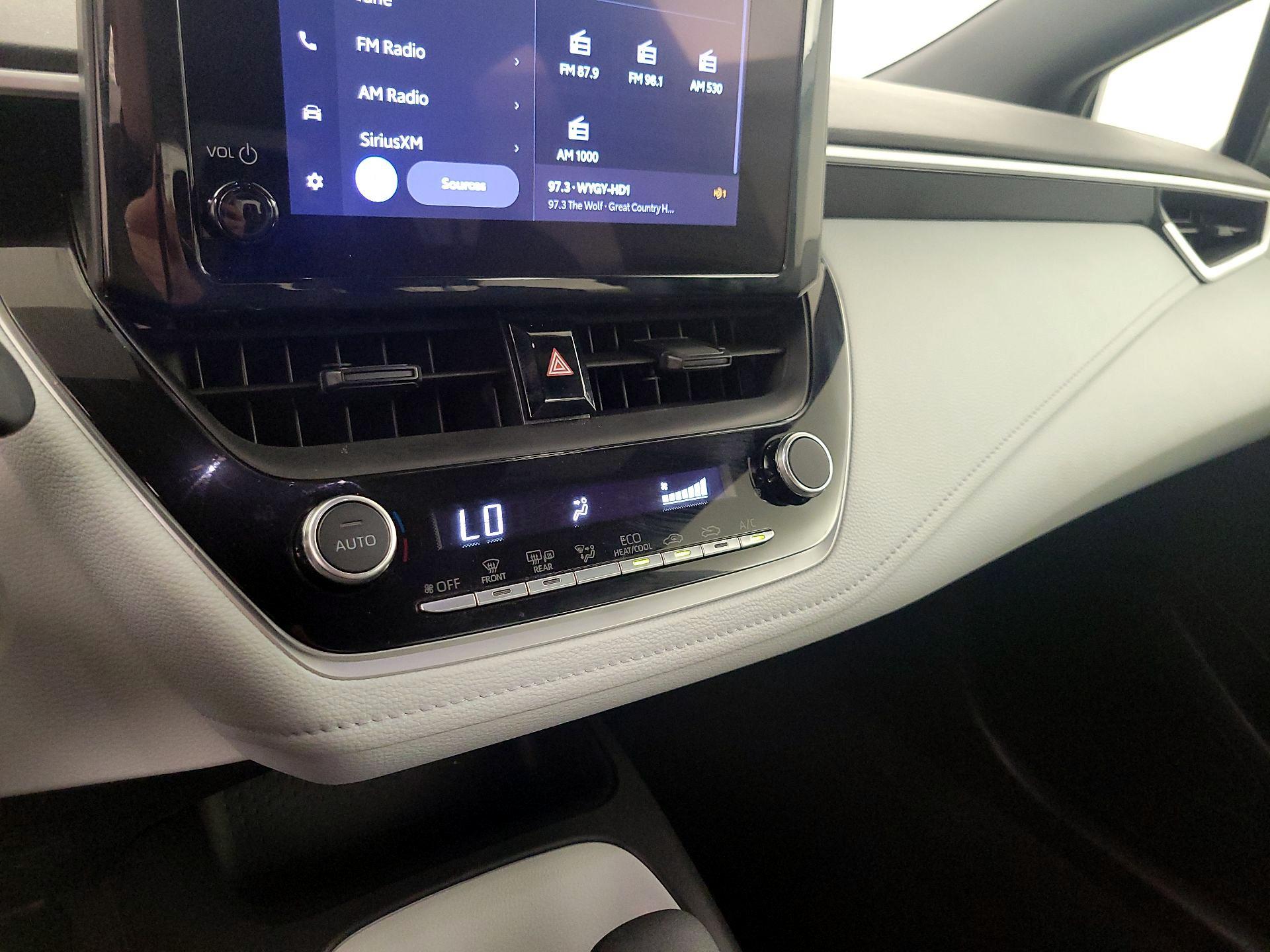 Thumbnail: 2025 Toyota Corolla - 16