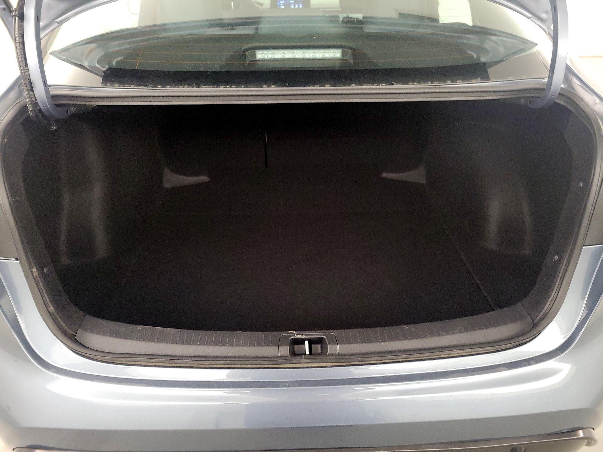 Thumbnail: 2025 Toyota Corolla - 20