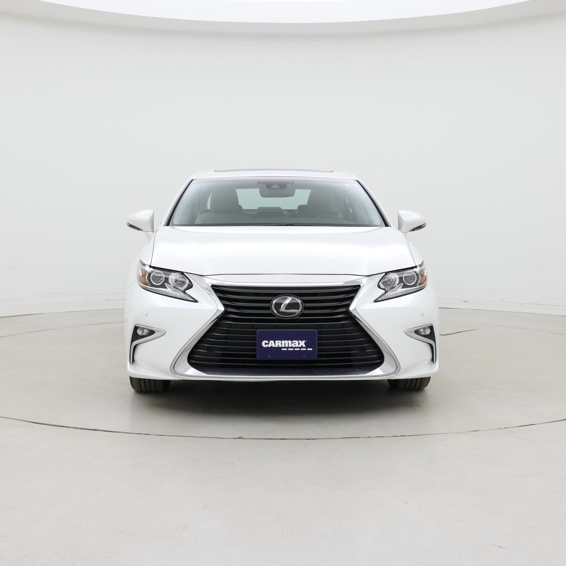 Thumbnail: 2017 Lexus ES - 5