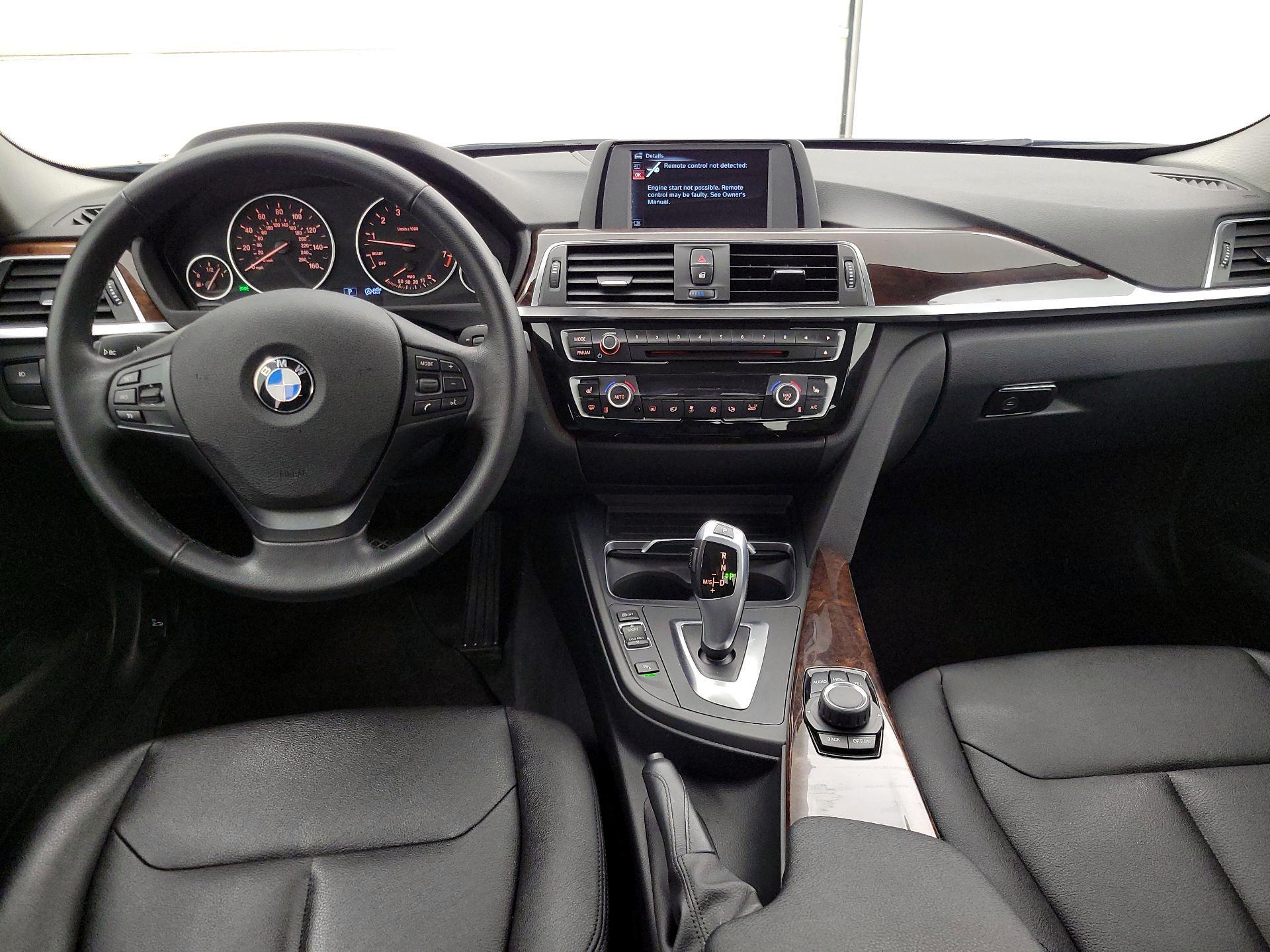 Thumbnail: 2016 BMW 3 Series - 9