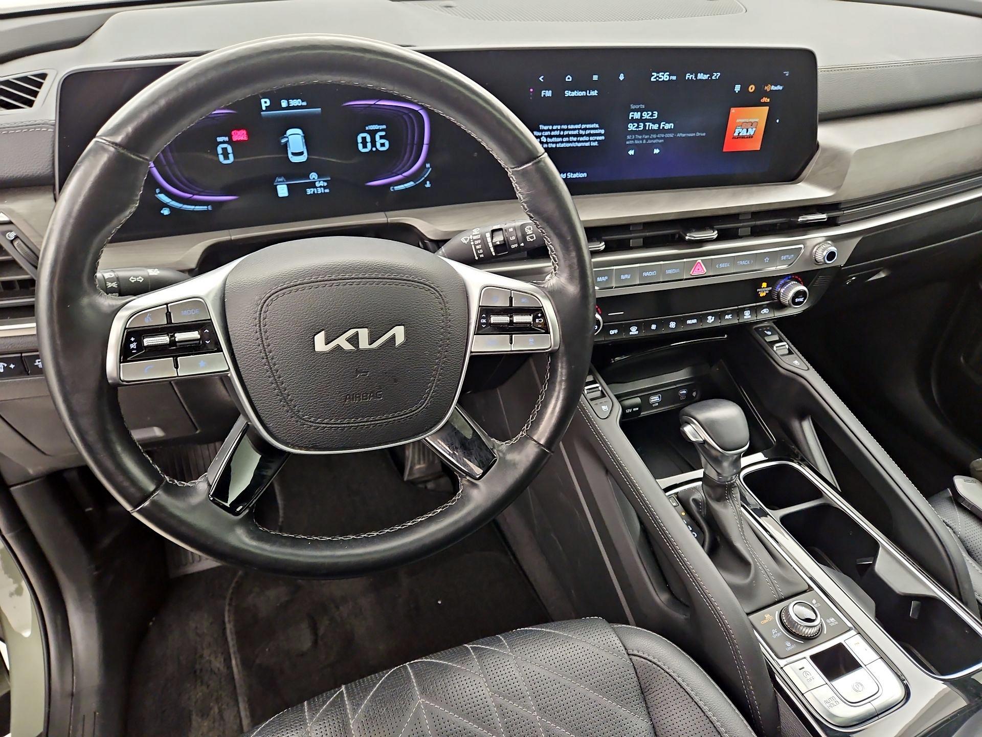 Thumbnail: 2023 Kia Telluride - 9