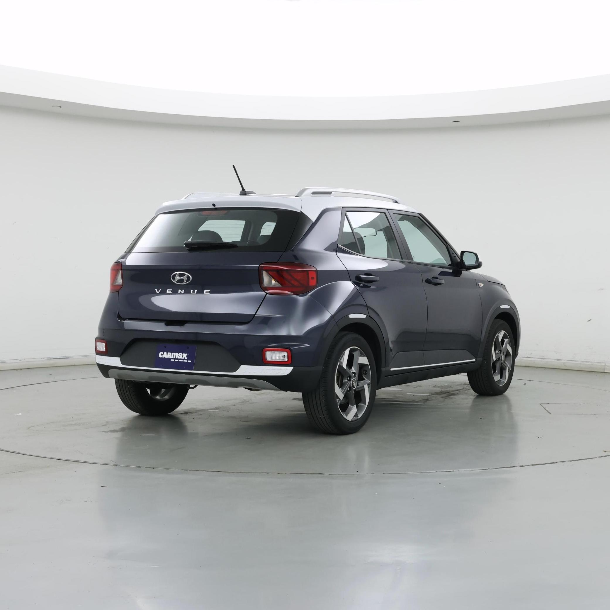 Thumbnail: 2023 Hyundai Venue - 8