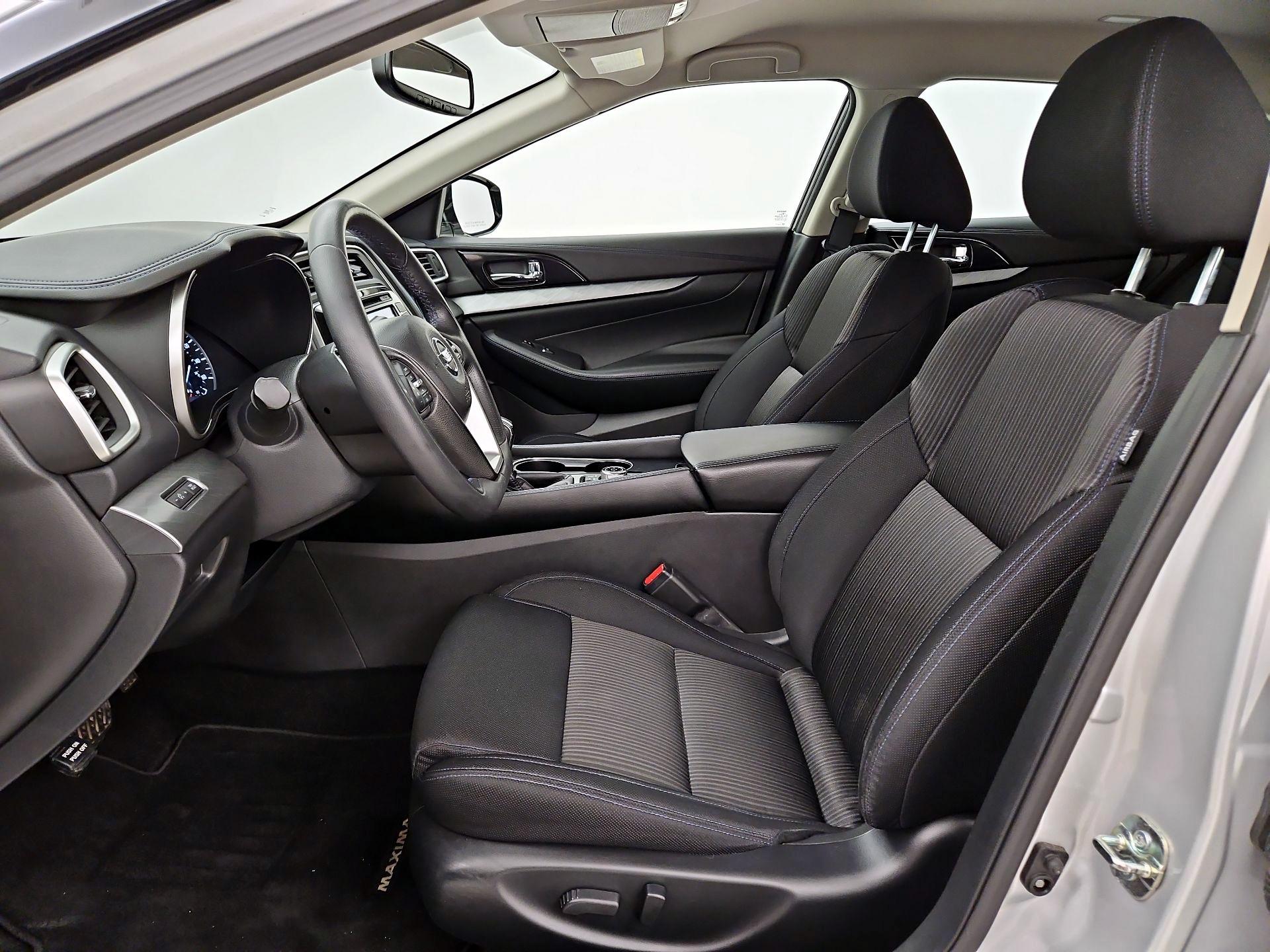 Thumbnail: 2017 Nissan Maxima - 11