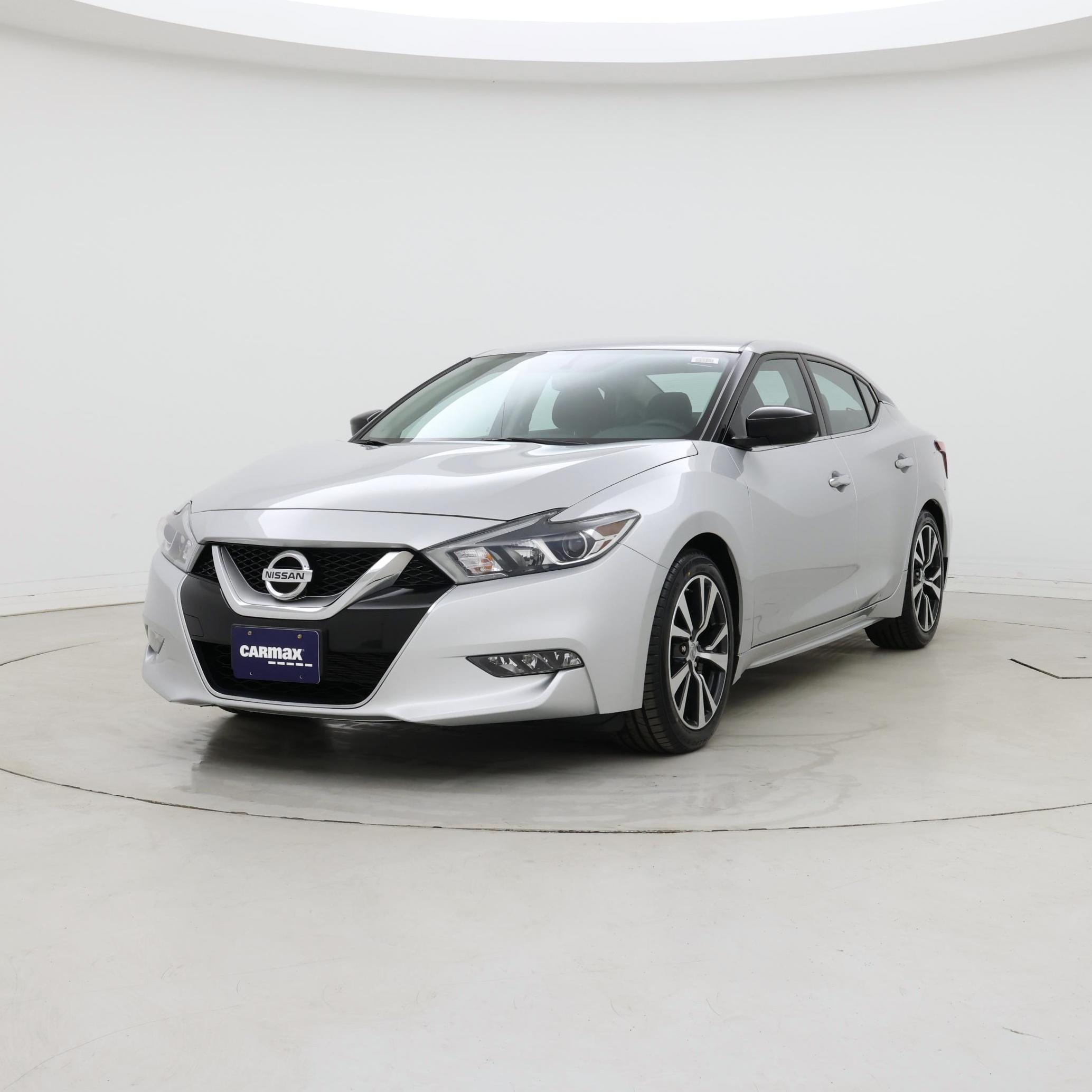 Thumbnail: 2017 Nissan Maxima - 4