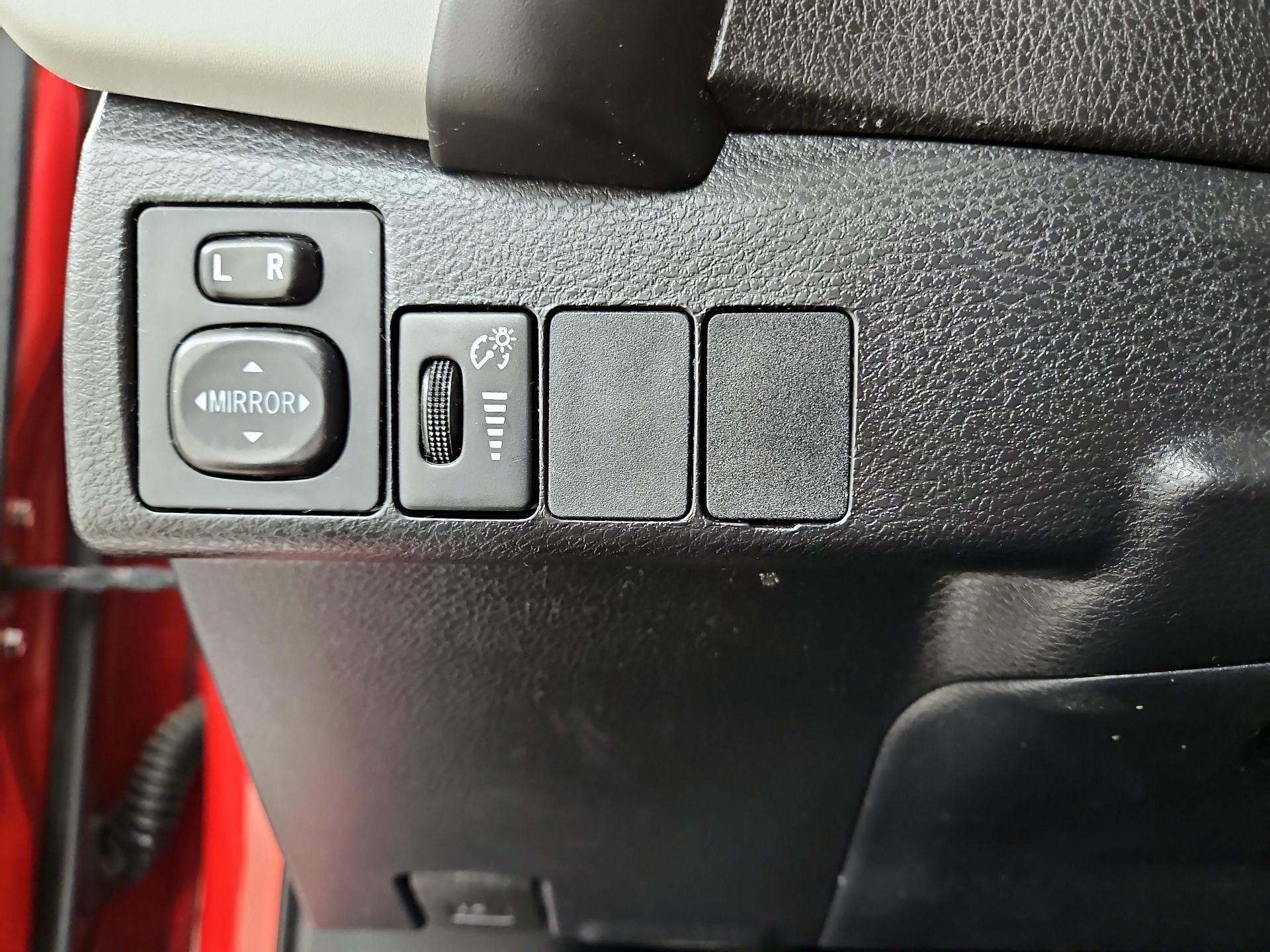 Thumbnail: 2017 Toyota Corolla - 13