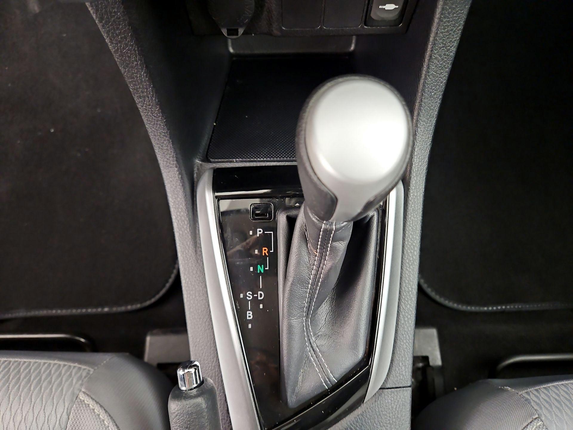 Thumbnail: 2017 Toyota Corolla - 17