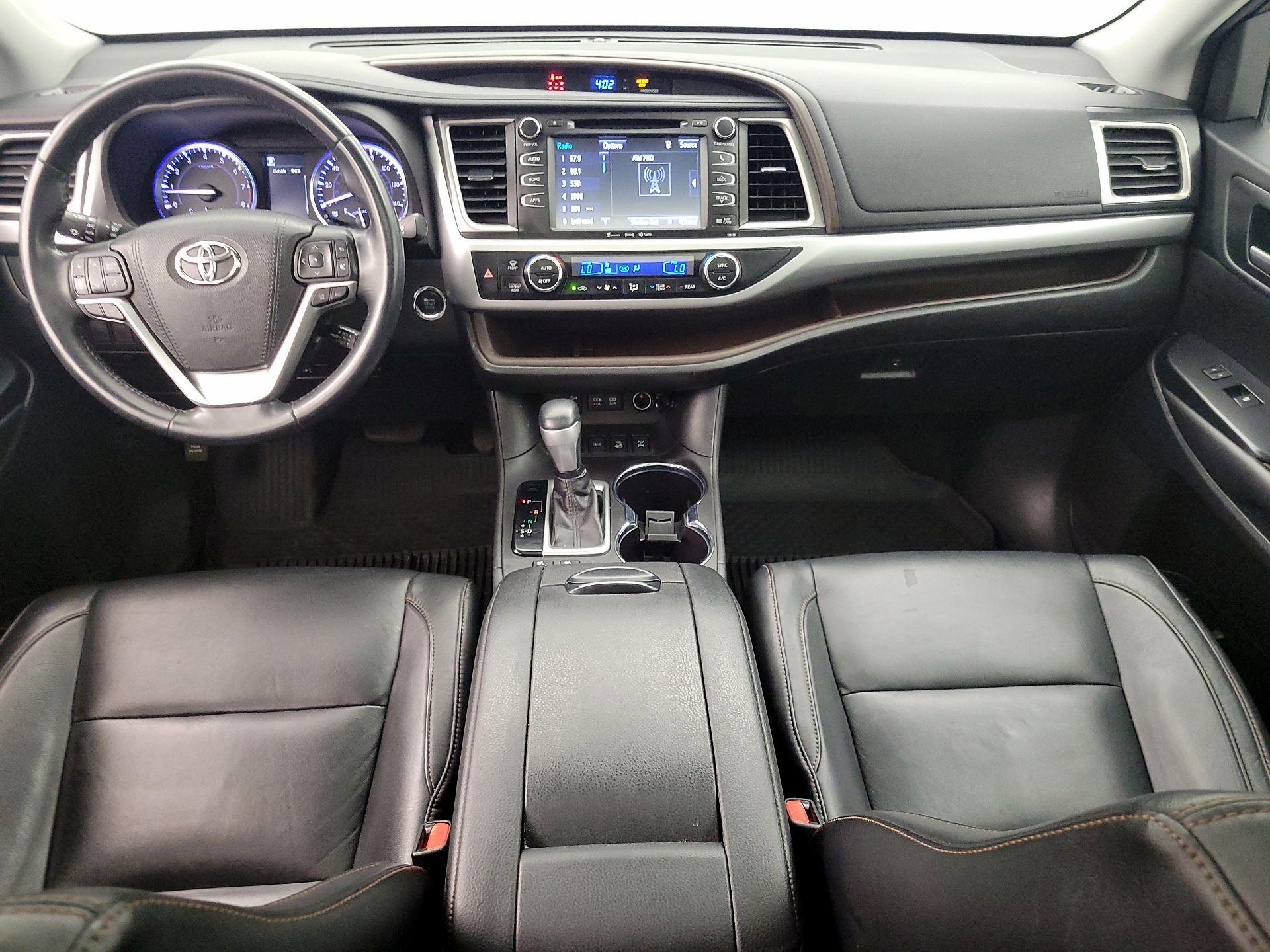 Thumbnail: 2018 Toyota Highlander - 9