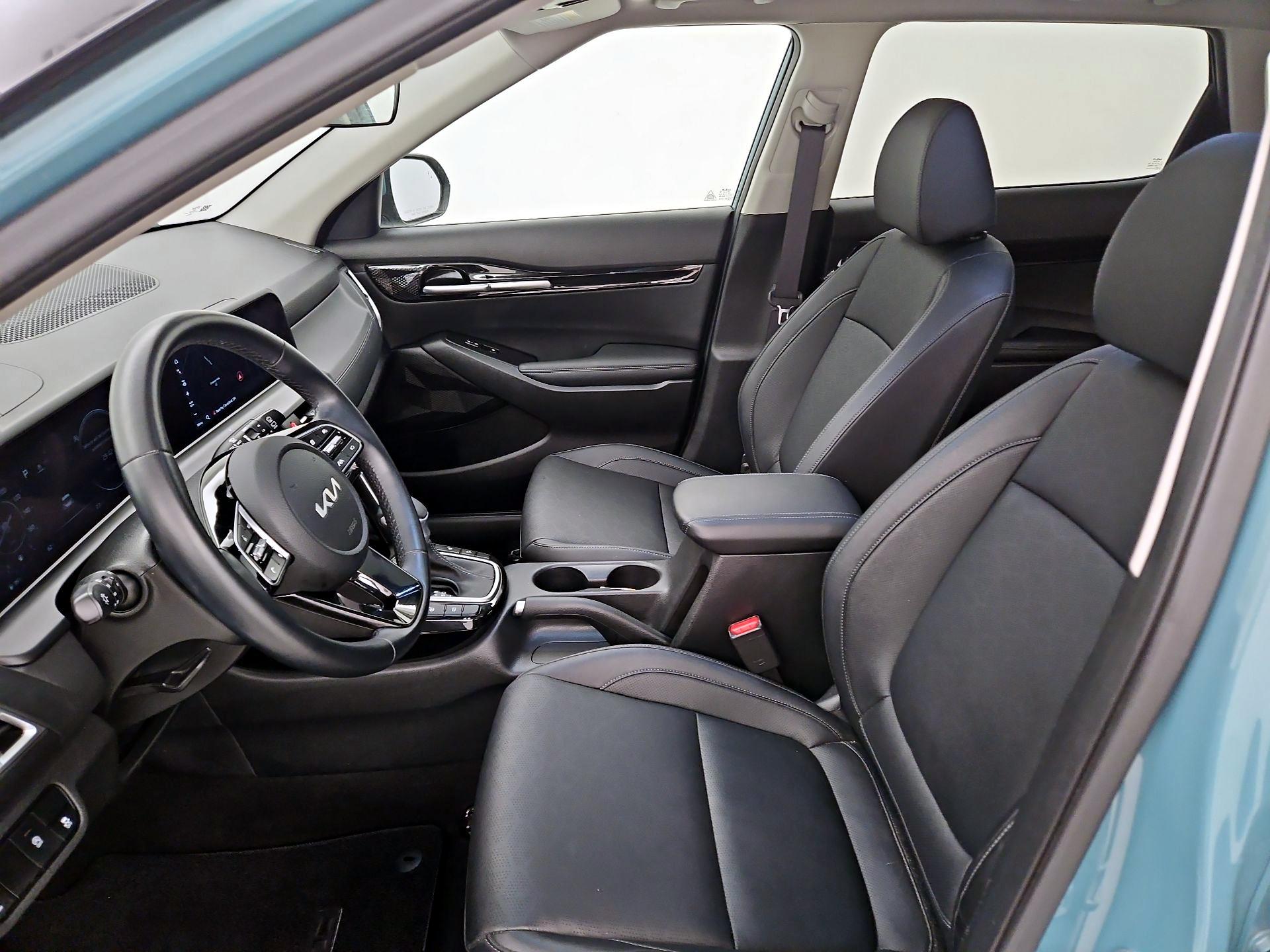 Thumbnail: 2024 Kia Seltos - 11