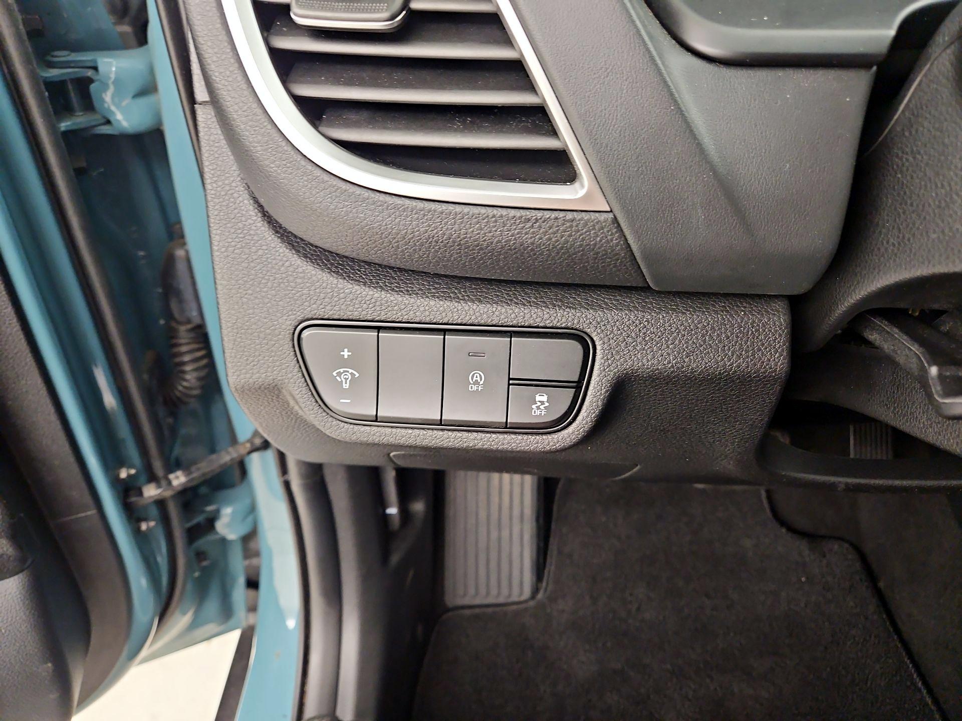 Thumbnail: 2024 Kia Seltos - 13