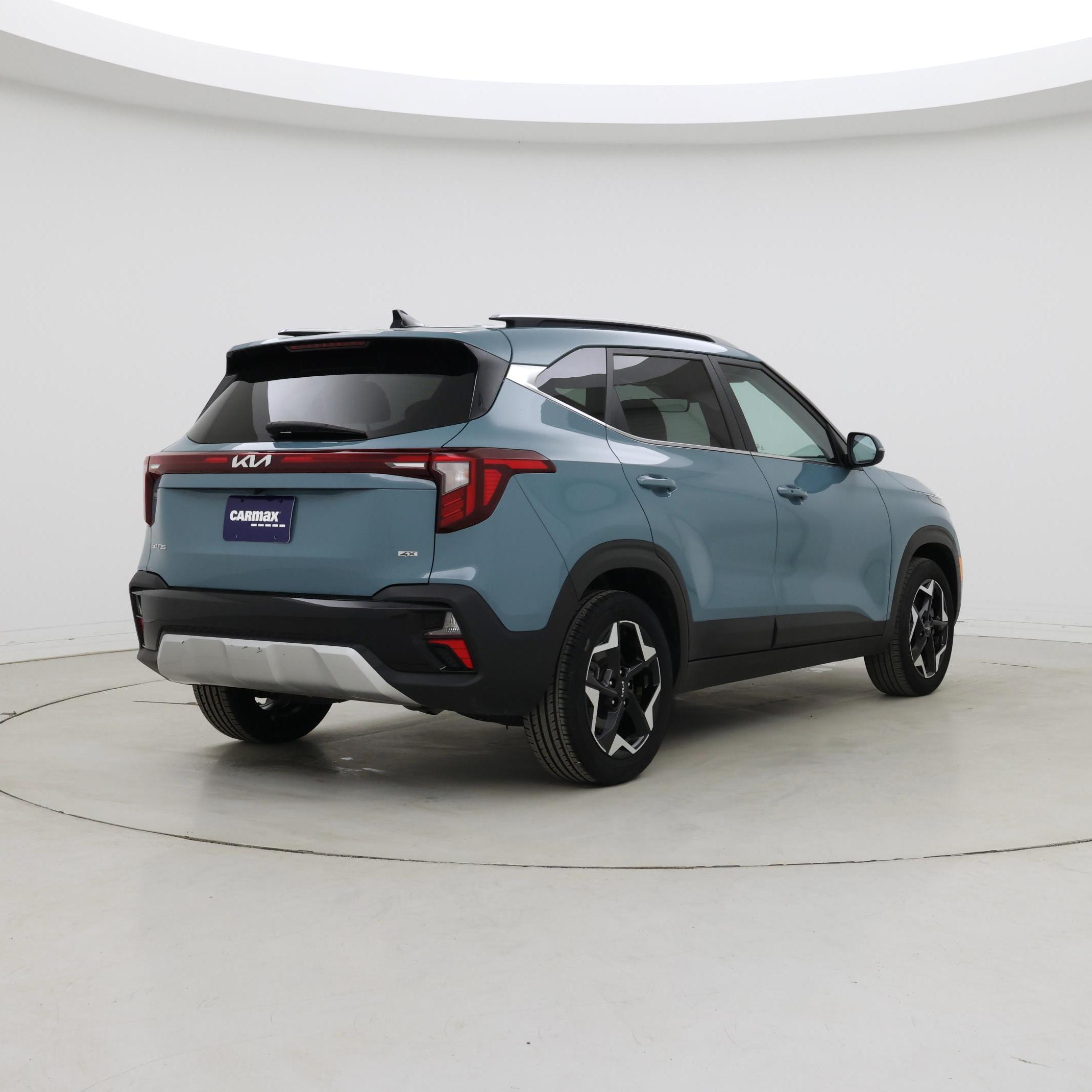 Thumbnail: 2024 Kia Seltos - 8