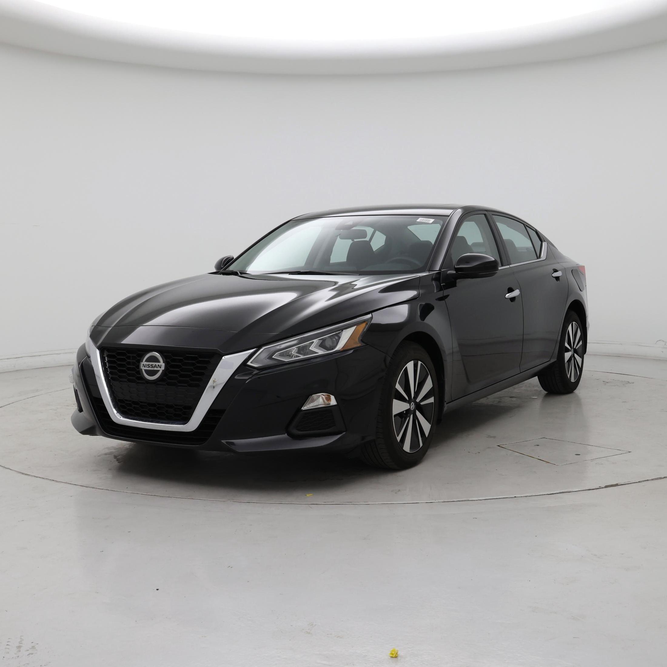 Thumbnail: 2022 Nissan Altima - 4