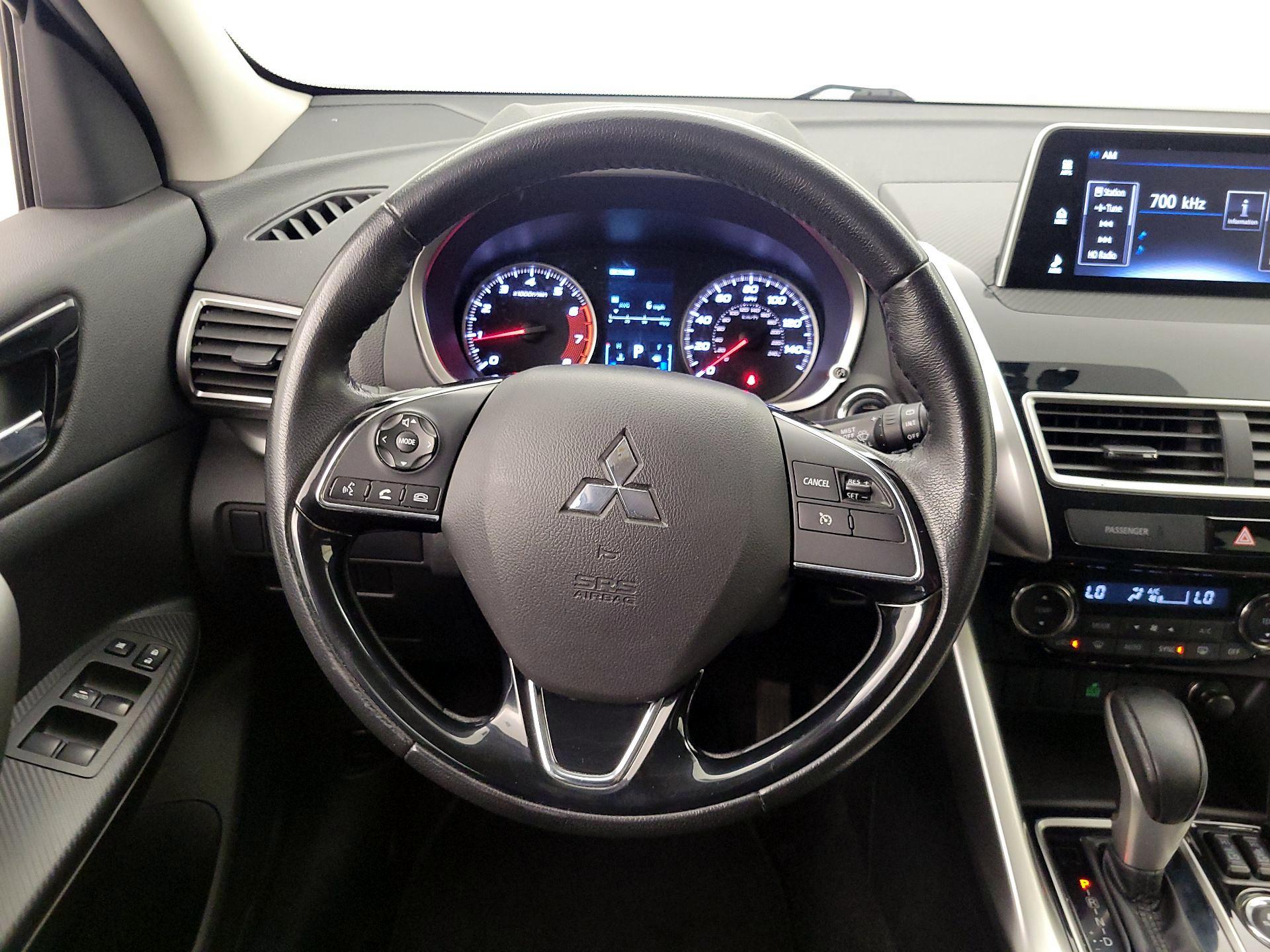 Thumbnail: 2018 Mitsubishi Eclipse Cross - 10