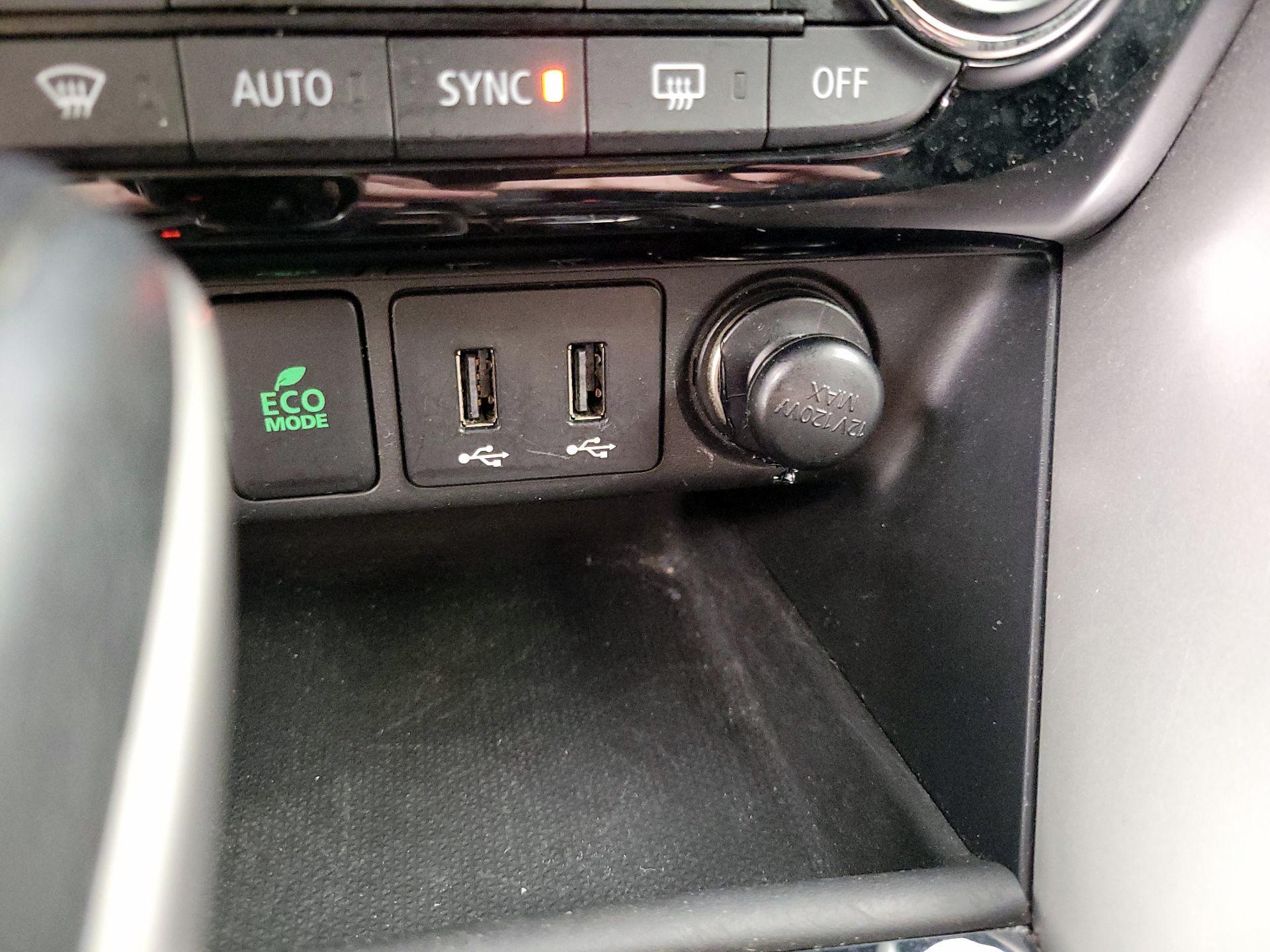 Thumbnail: 2018 Mitsubishi Eclipse Cross - 18