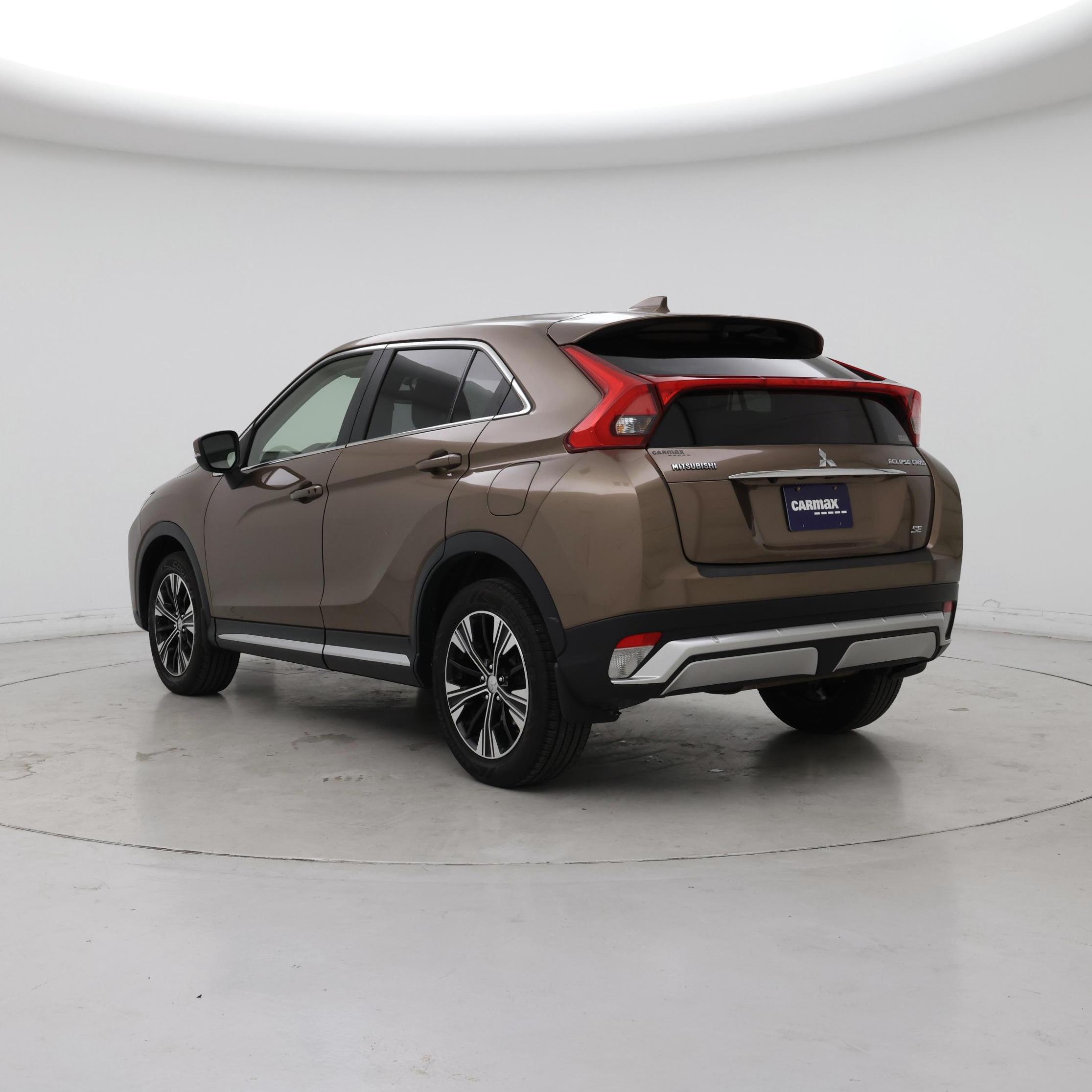 Thumbnail: 2018 Mitsubishi Eclipse Cross - 2