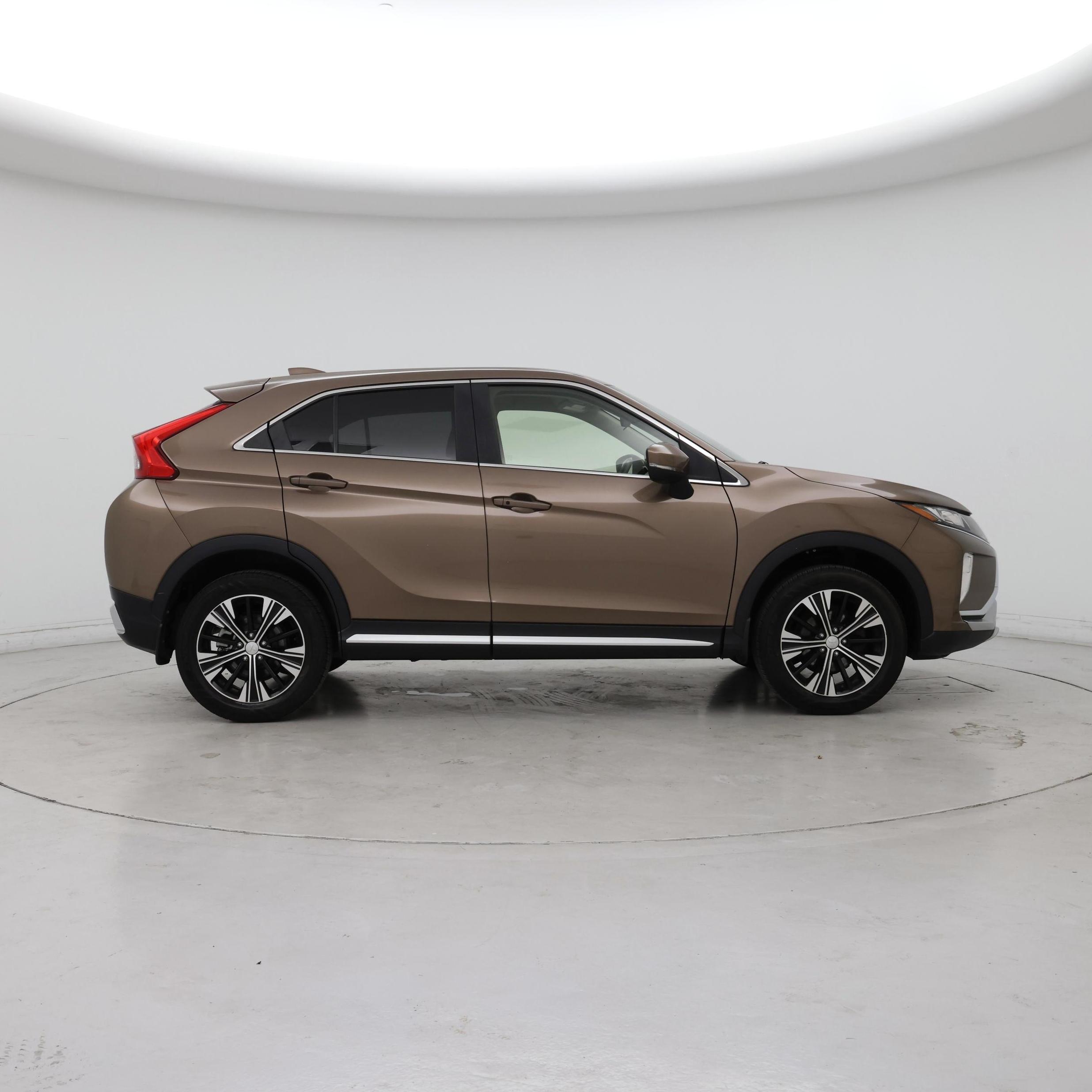 Thumbnail: 2018 Mitsubishi Eclipse Cross - 7