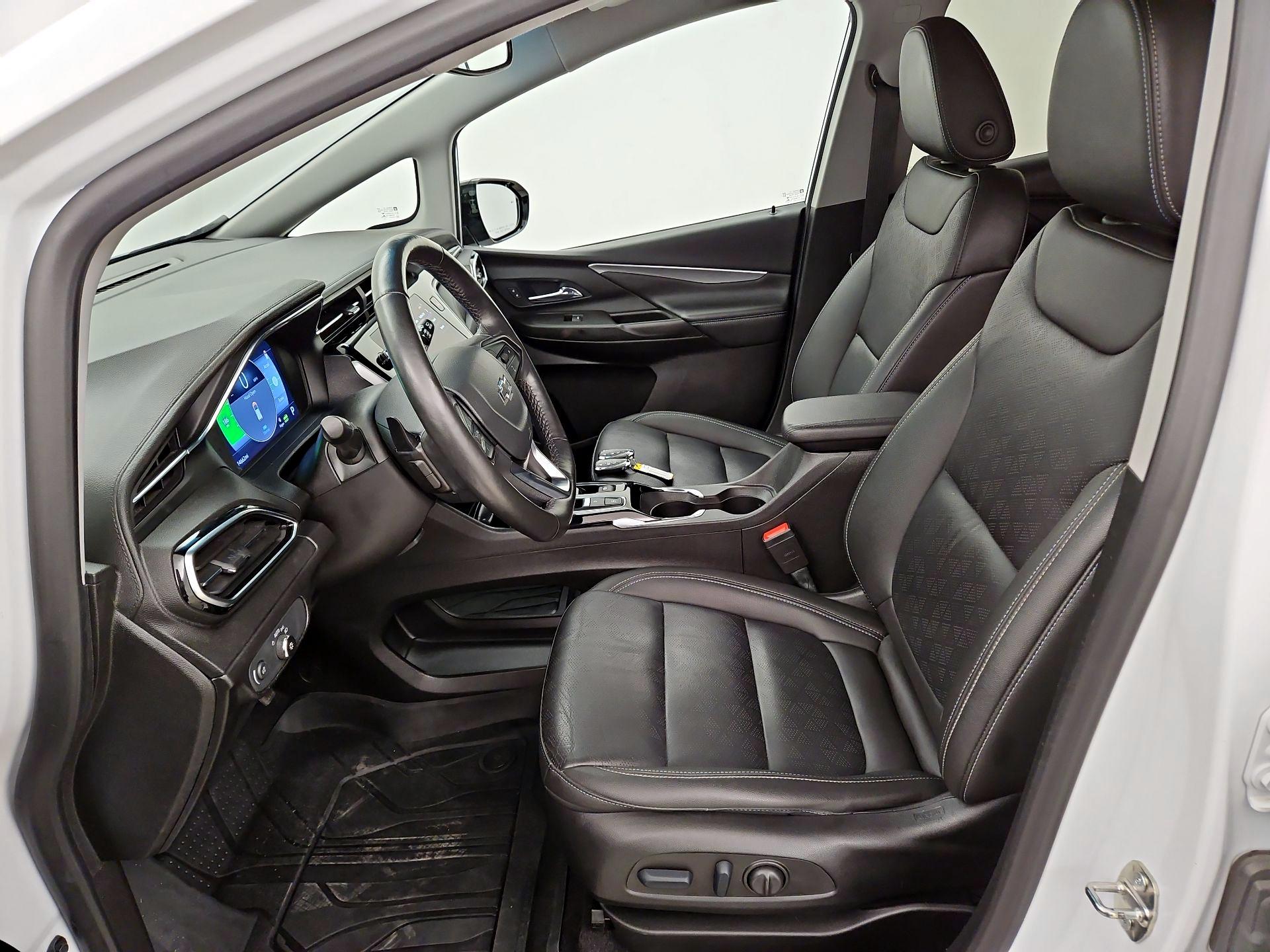 Thumbnail: 2023 Chevrolet Bolt EV - 11