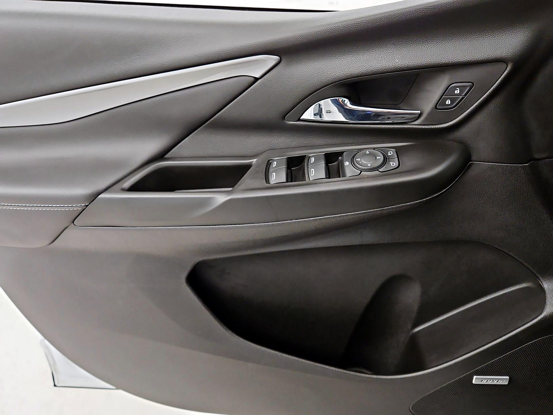 Thumbnail: 2023 Chevrolet Bolt EV - 12