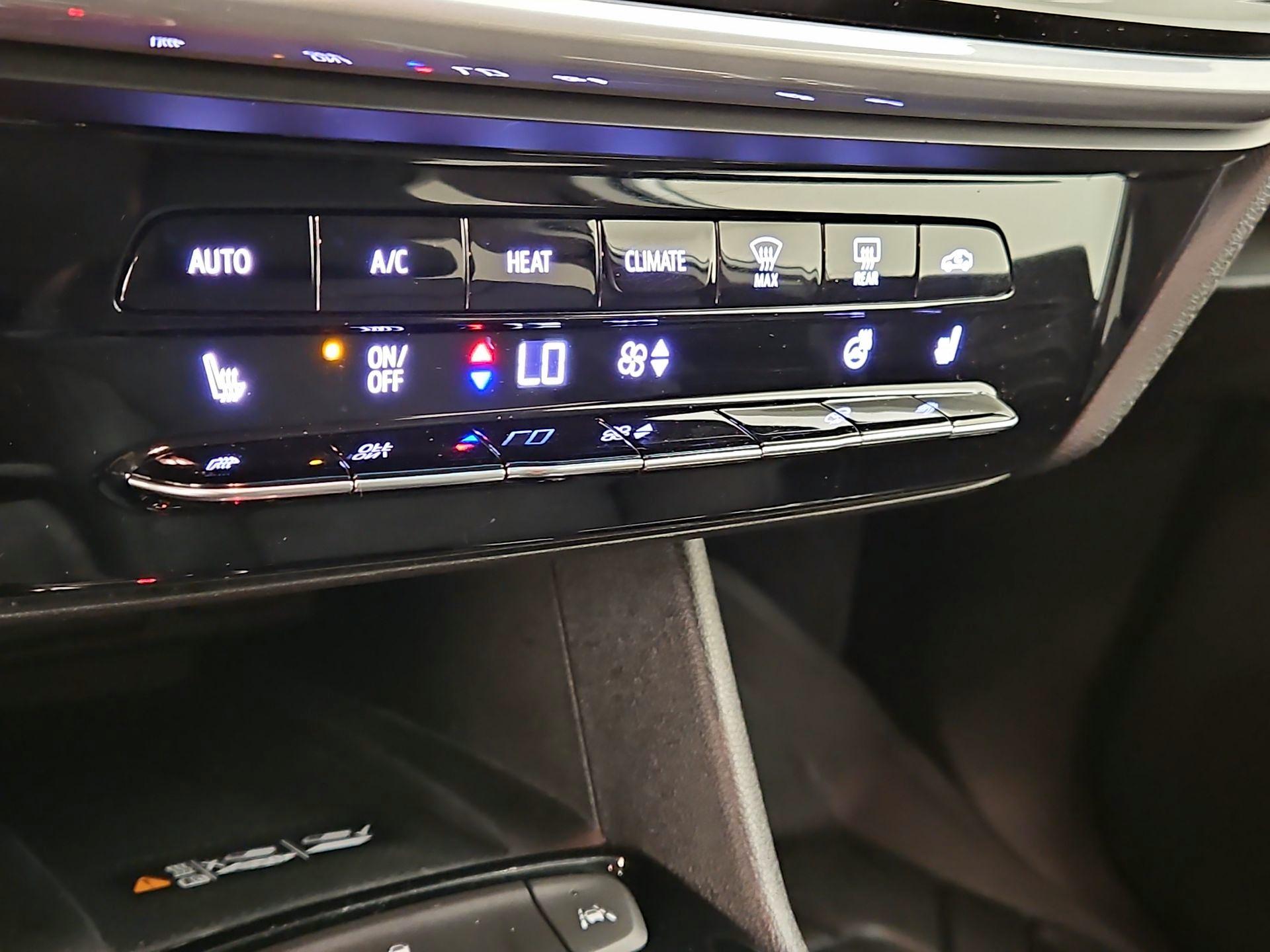 Thumbnail: 2023 Chevrolet Bolt EV - 16