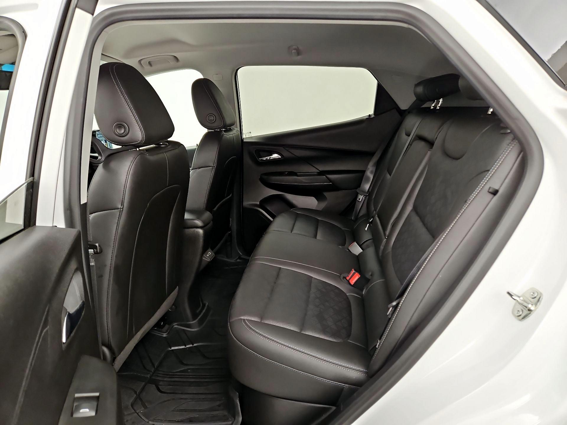 Thumbnail: 2023 Chevrolet Bolt EV - 19
