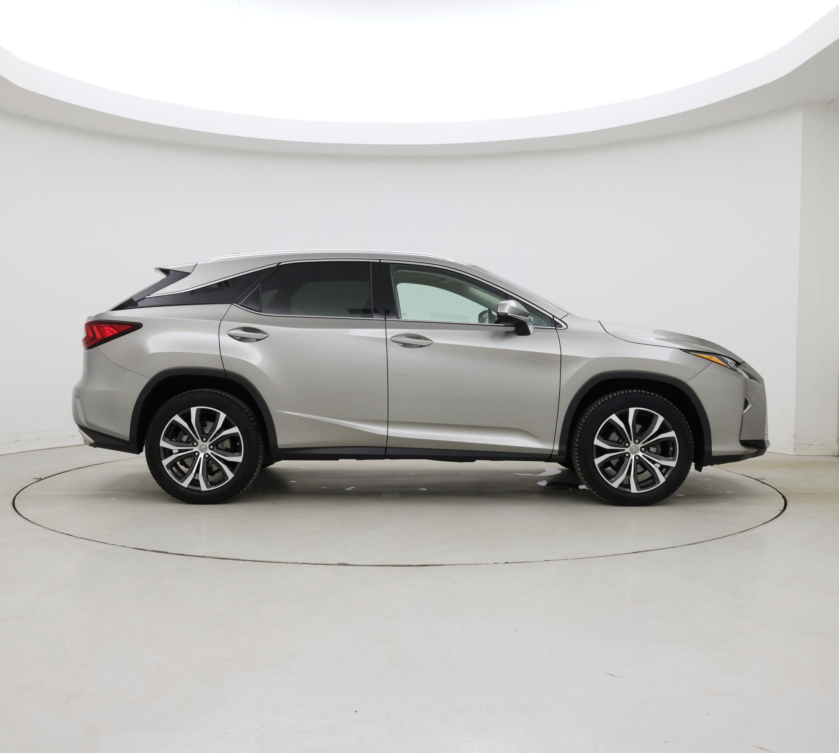 Thumbnail: 2017 Lexus RX - 7