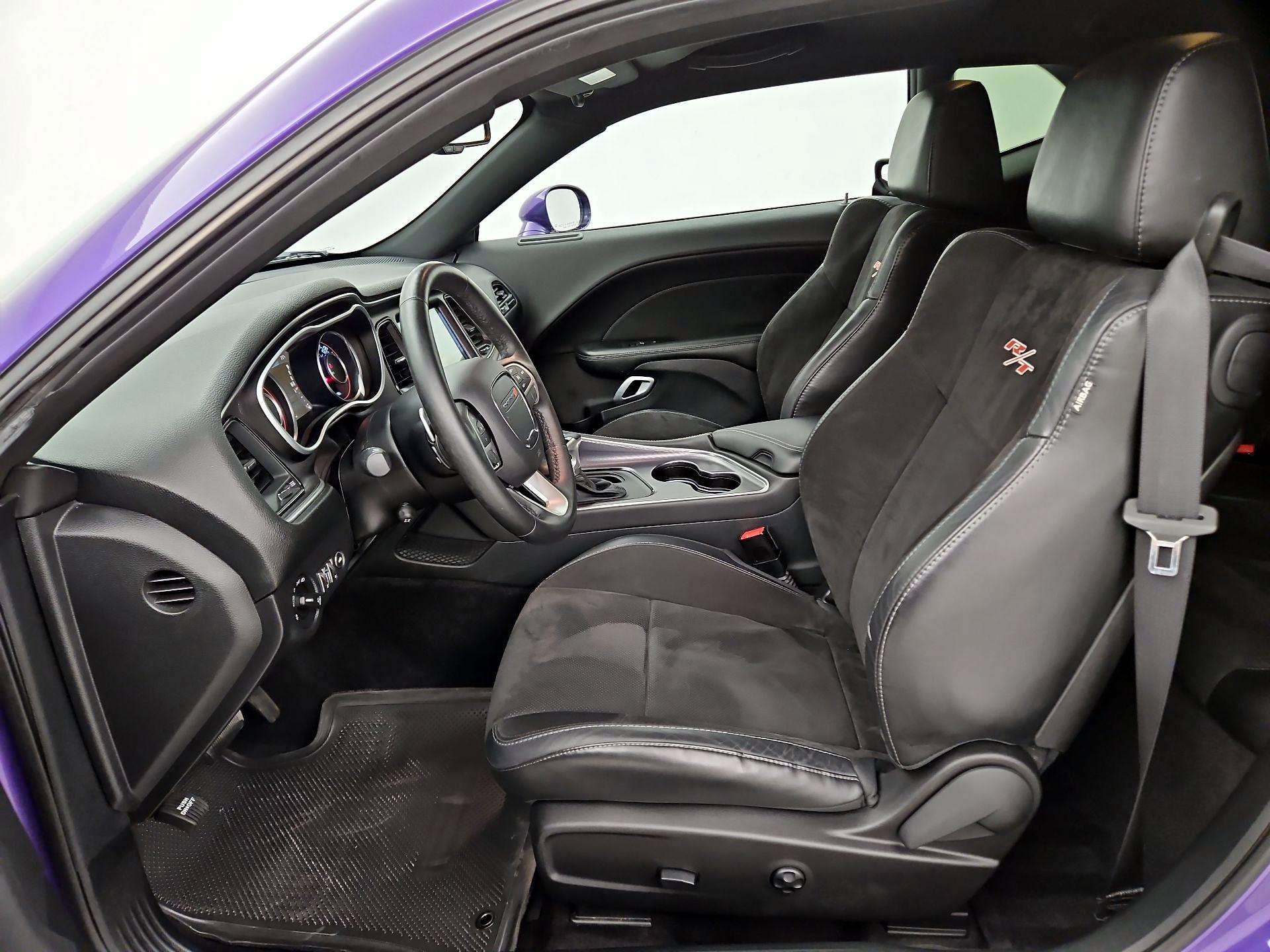 Thumbnail: 2016 Dodge Challenger - 11