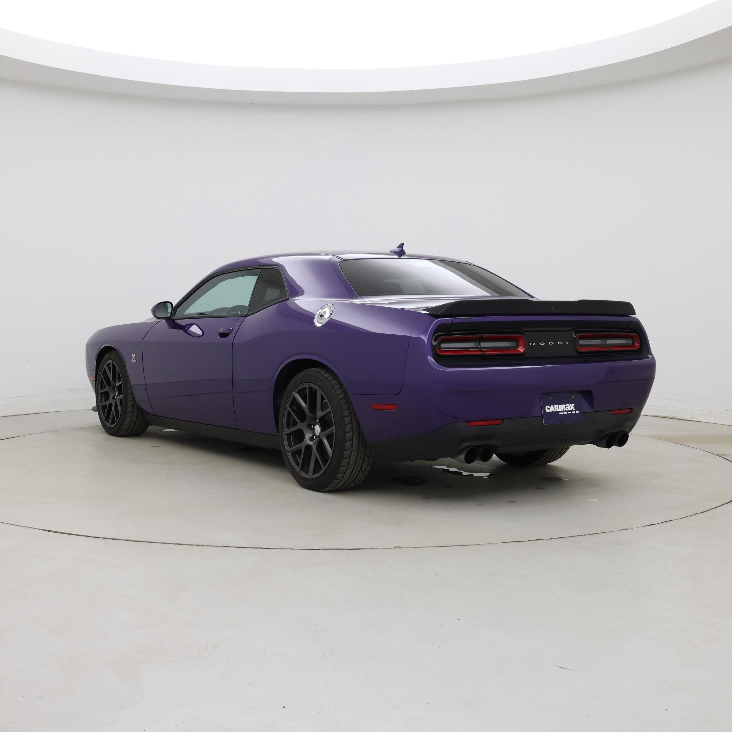 Thumbnail: 2016 Dodge Challenger - 2