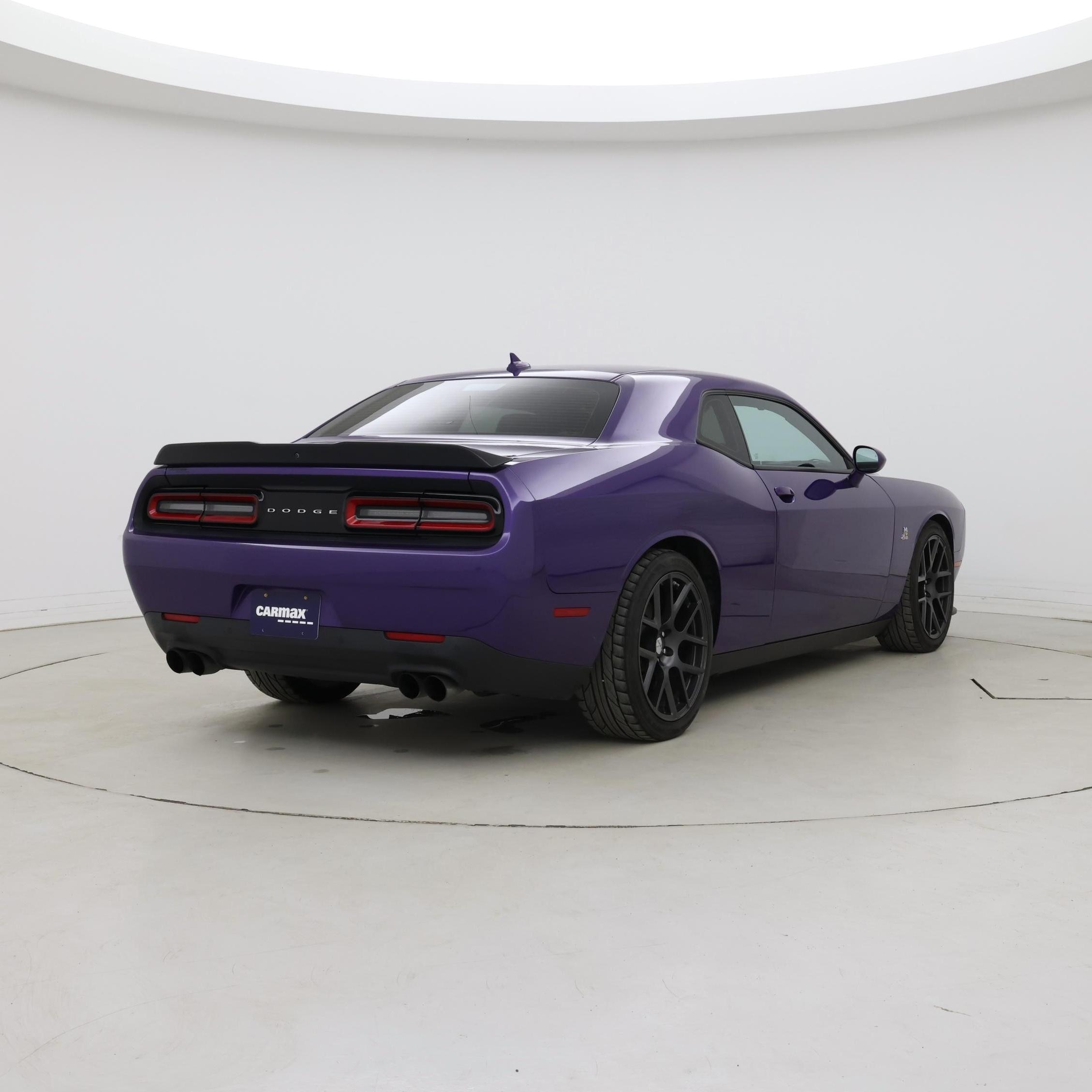 Thumbnail: 2016 Dodge Challenger - 8