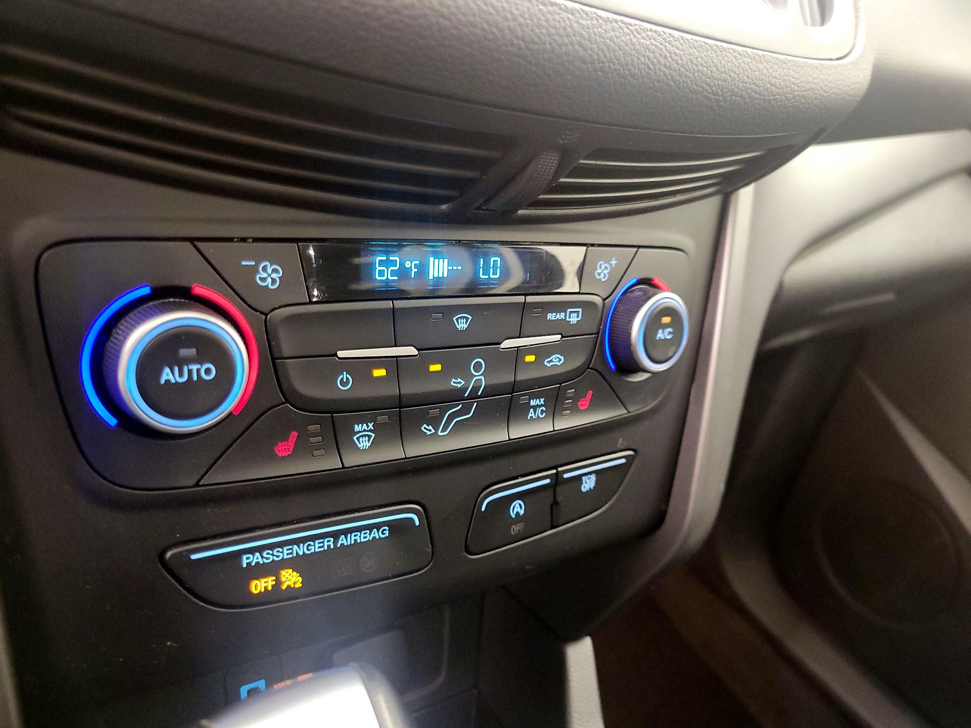 Thumbnail: 2018 Ford Escape - 17