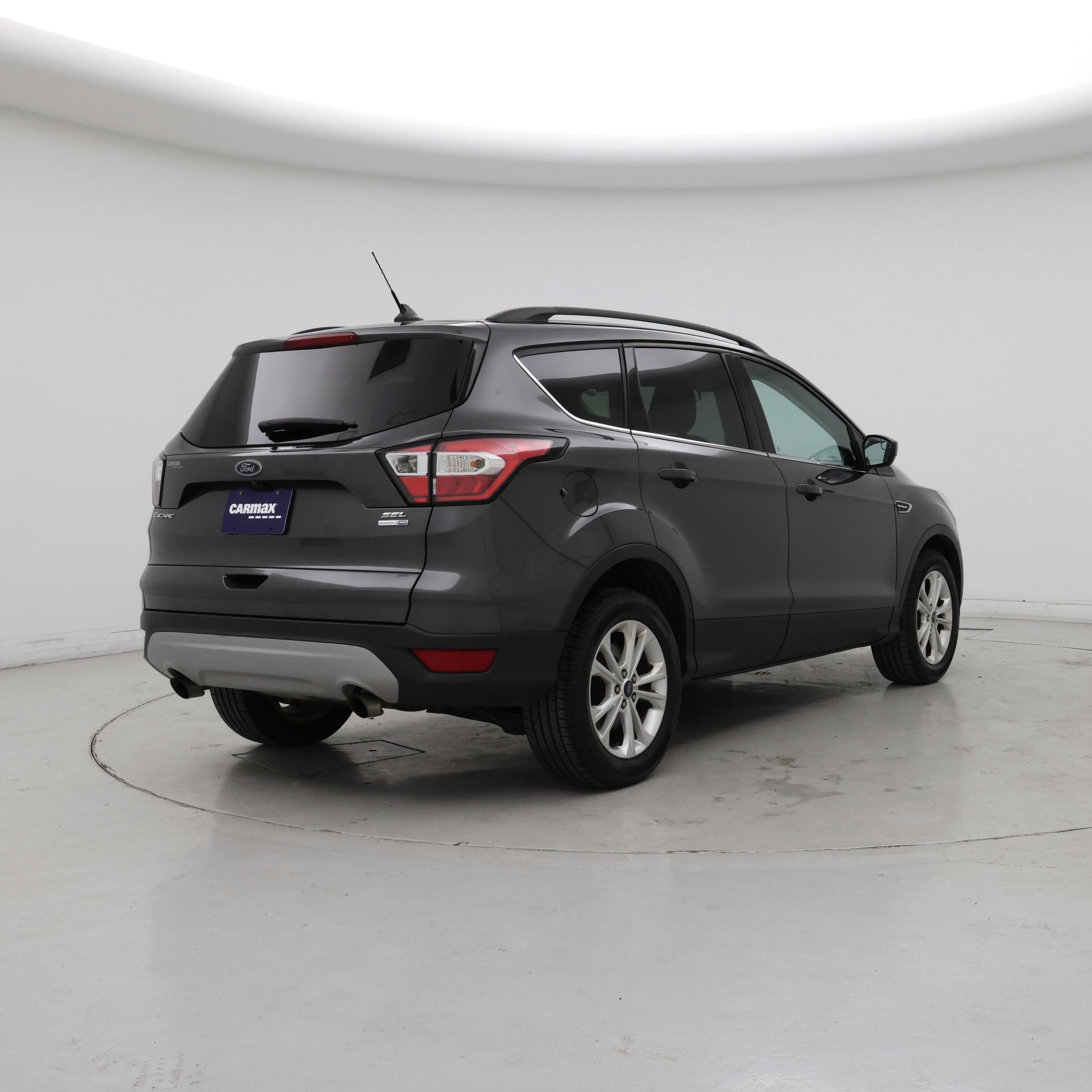 Thumbnail: 2018 Ford Escape - 8