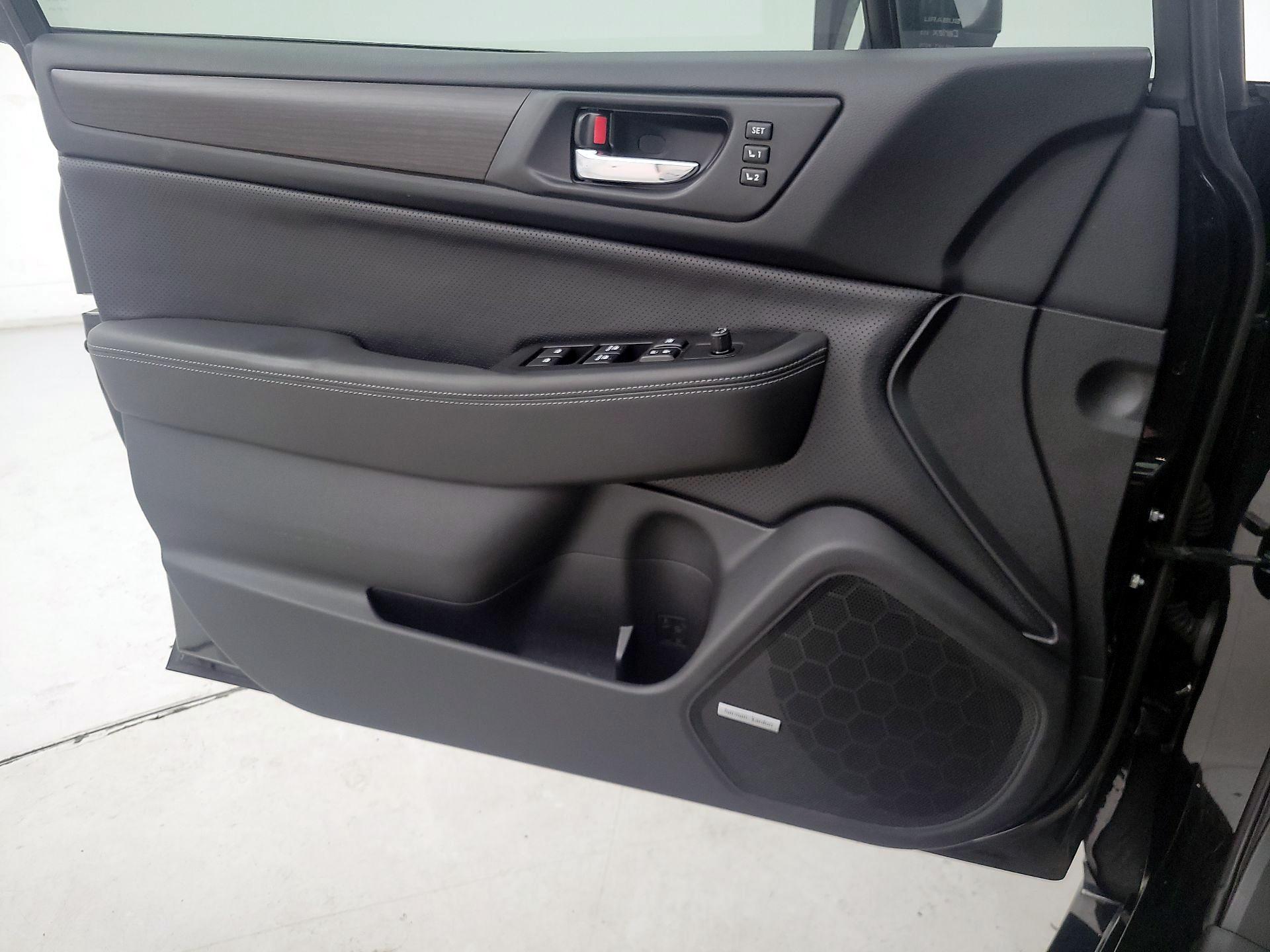 Thumbnail: 2015 Subaru Legacy - 12