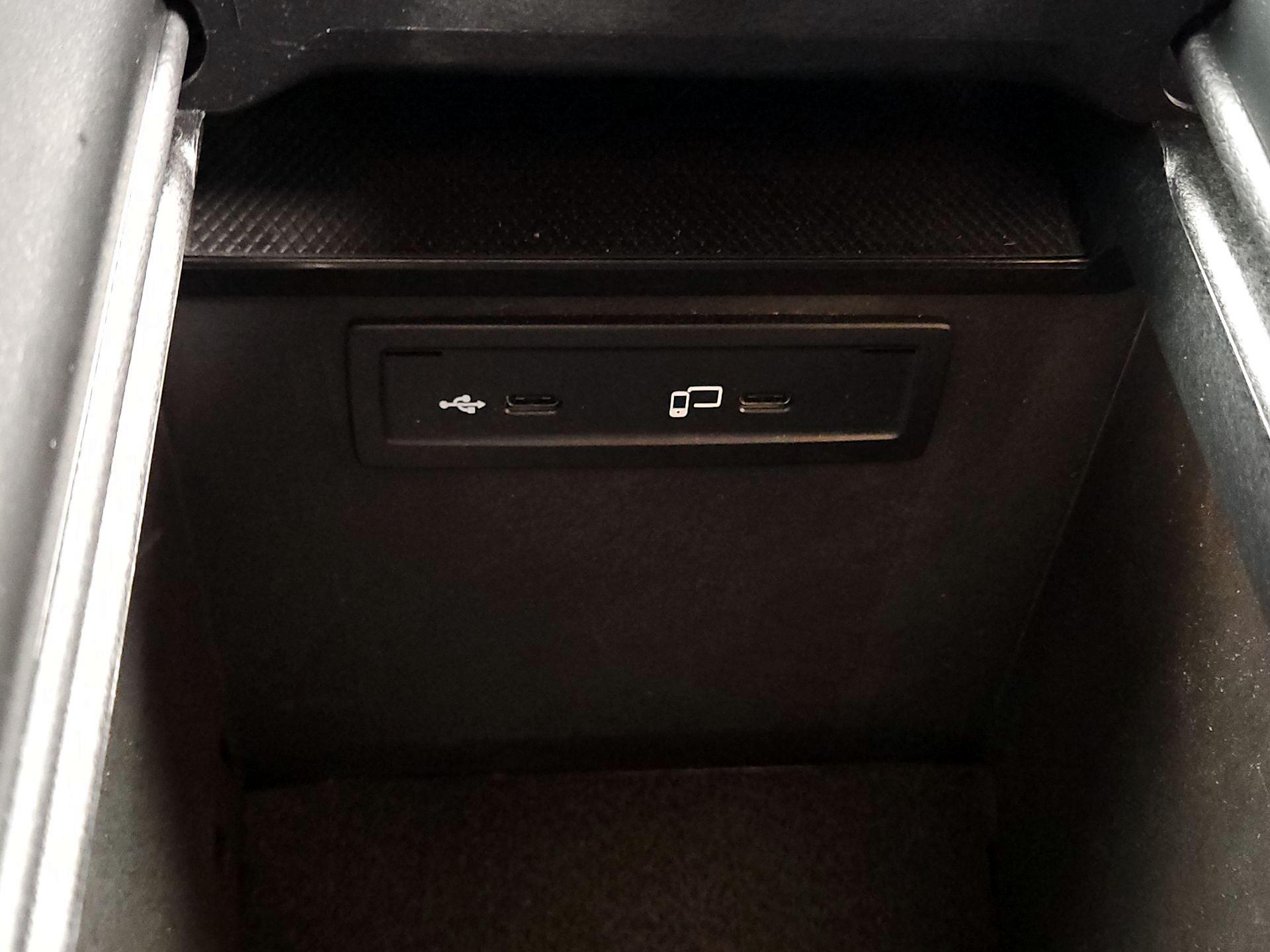 Thumbnail: 2022 Mercedes-Benz GLC - 19