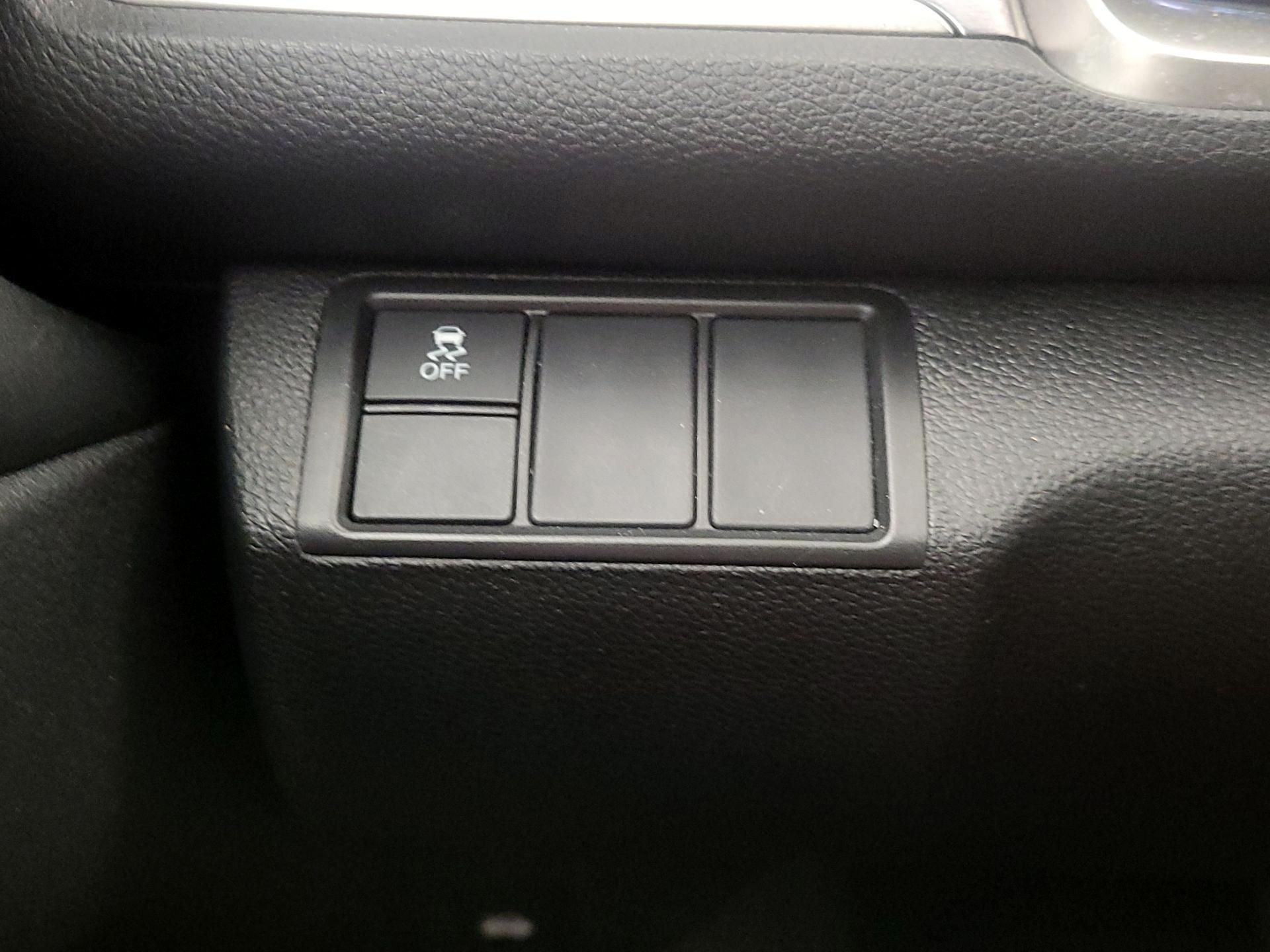 Thumbnail: 2016 Honda Civic - 11