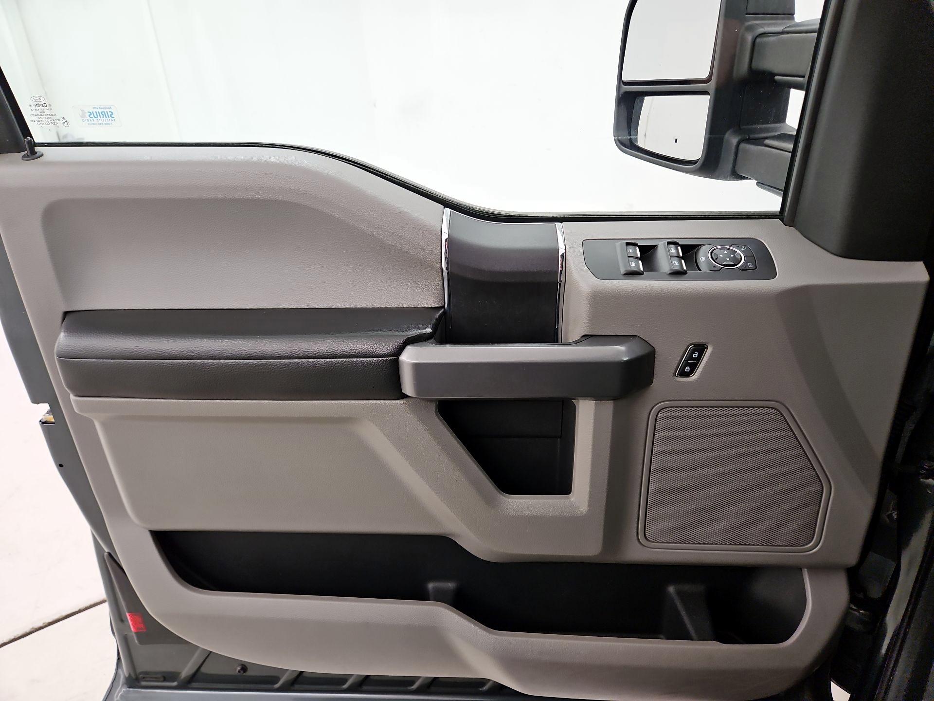 Thumbnail: 2015 Ford F-150 - 12