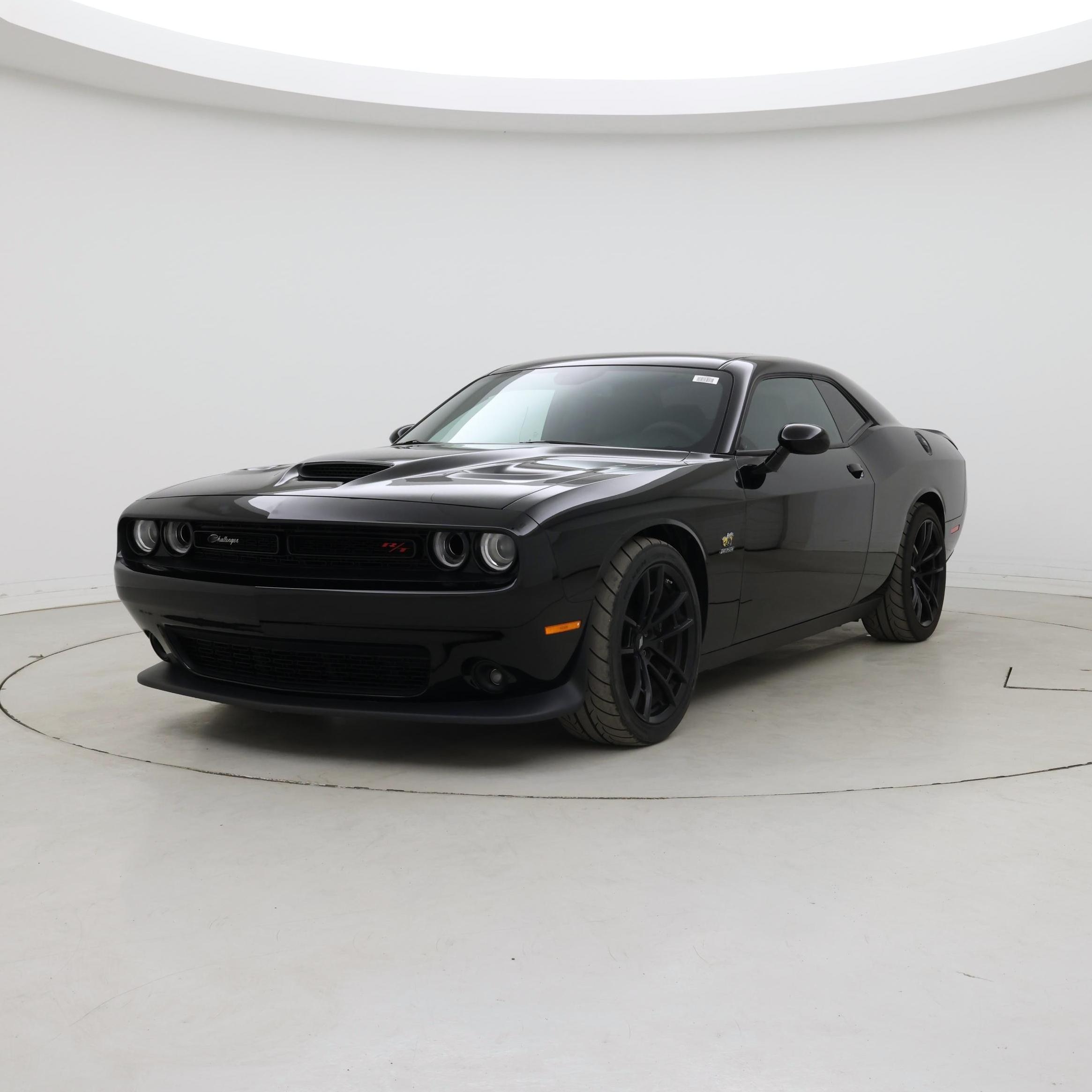 Thumbnail: 2021 Dodge Challenger - 4