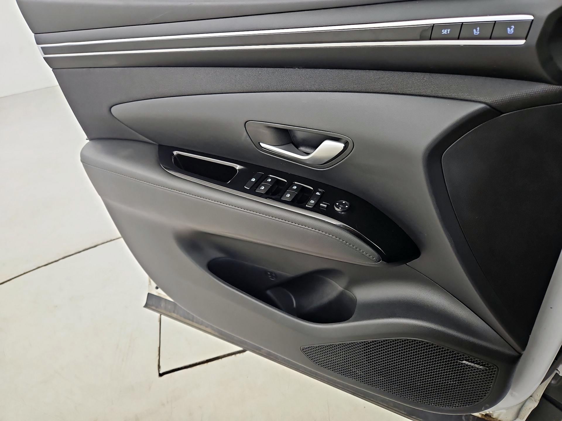 Thumbnail: 2023 Hyundai Tucson - 12