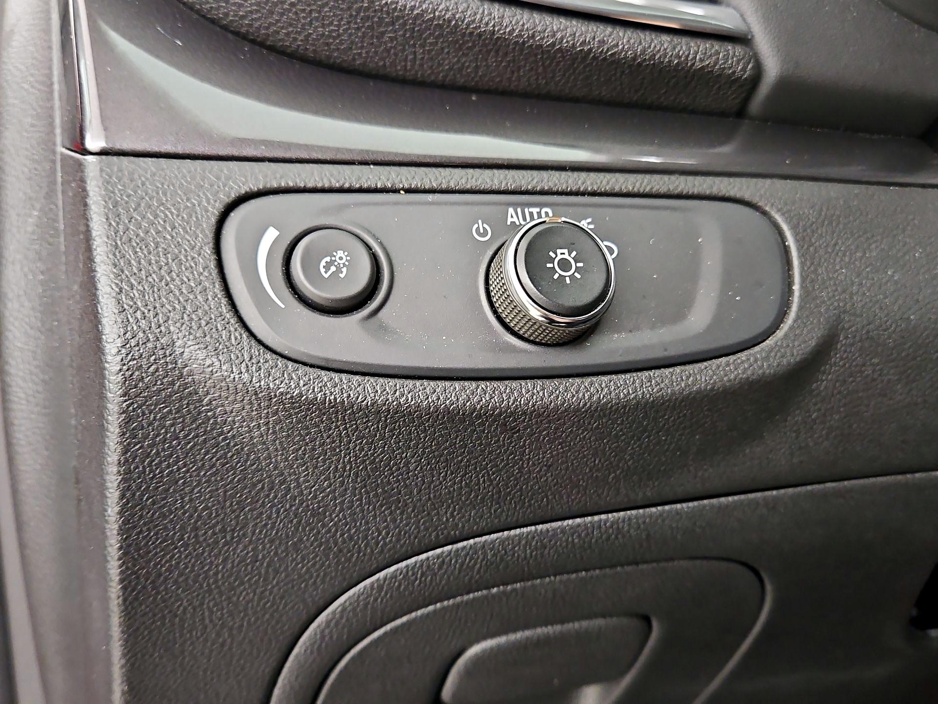 Thumbnail: 2019 Buick Encore - 13