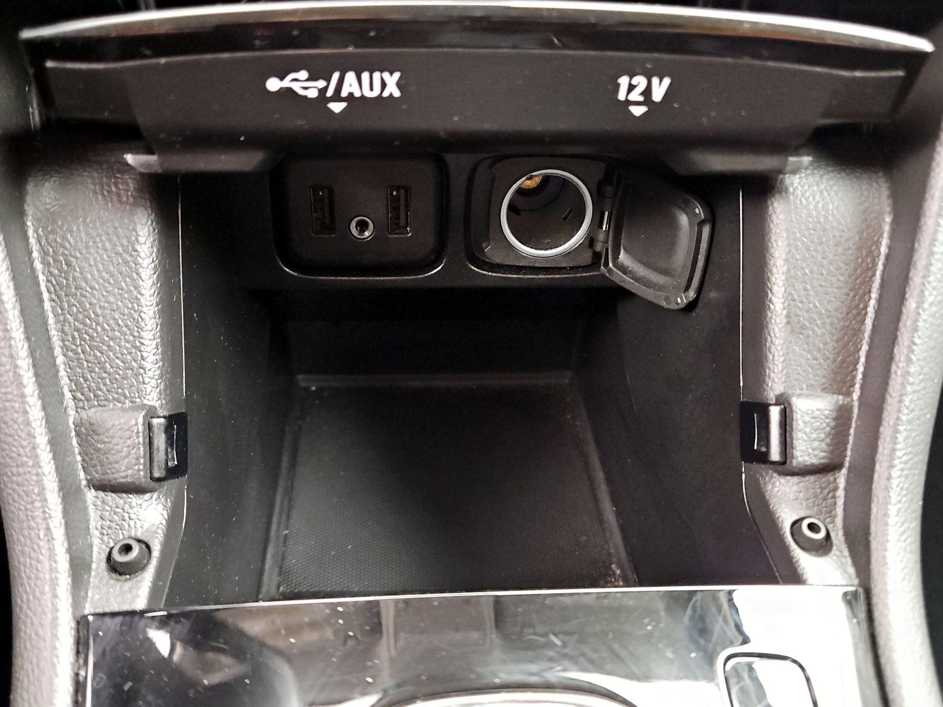 Thumbnail: 2019 Buick Encore - 18