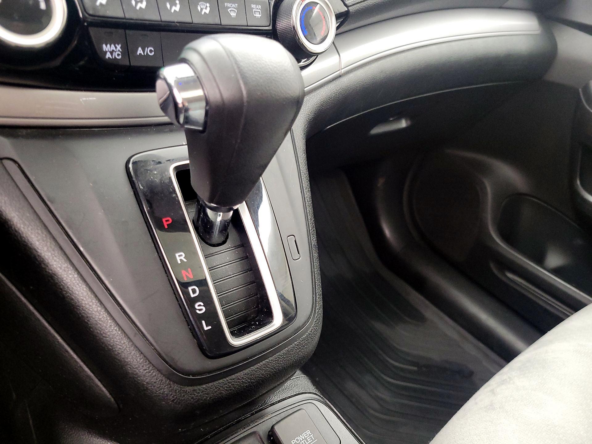 Thumbnail: 2015 Honda CR-V - 17