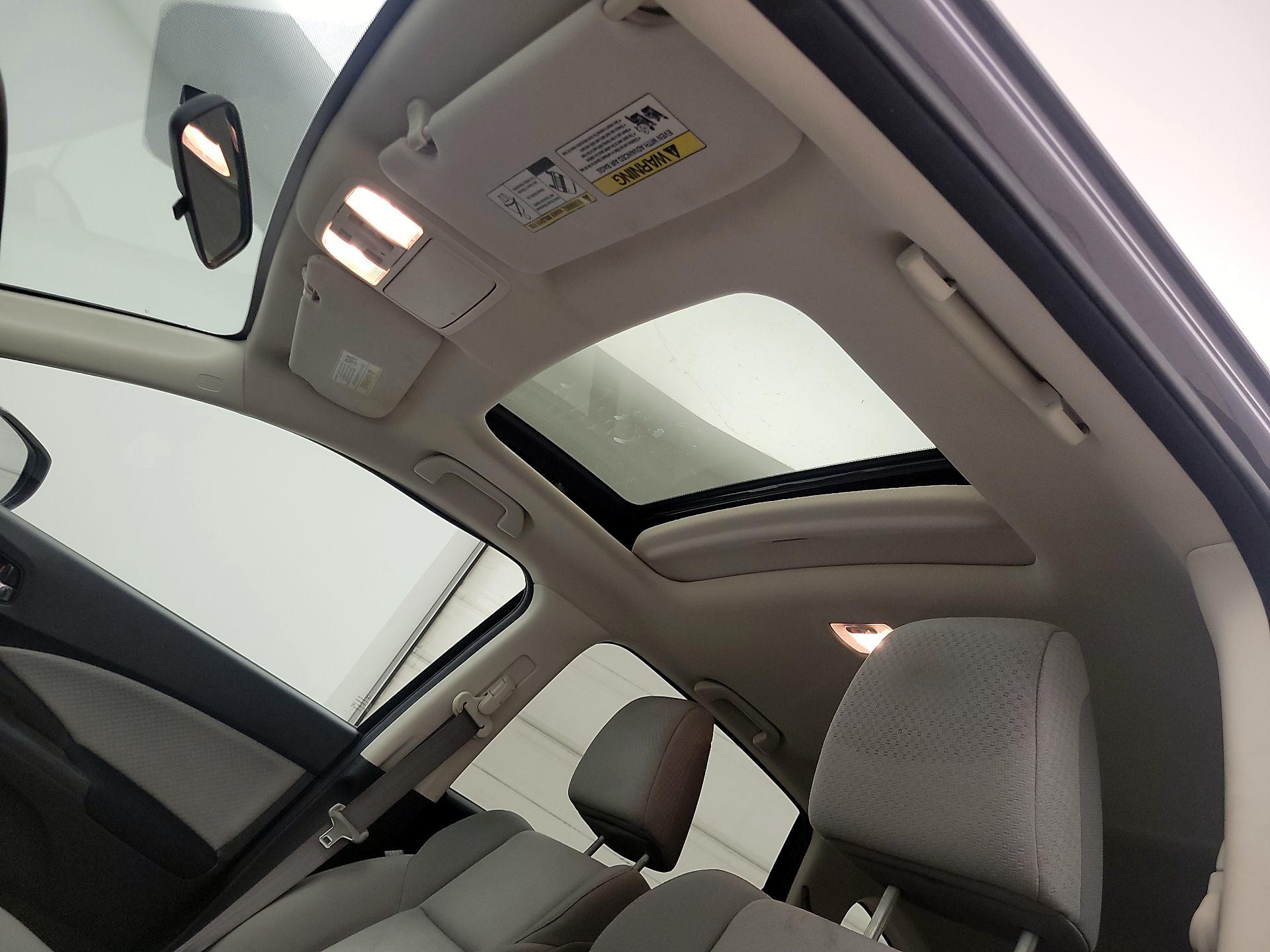 Thumbnail: 2015 Honda CR-V - 19