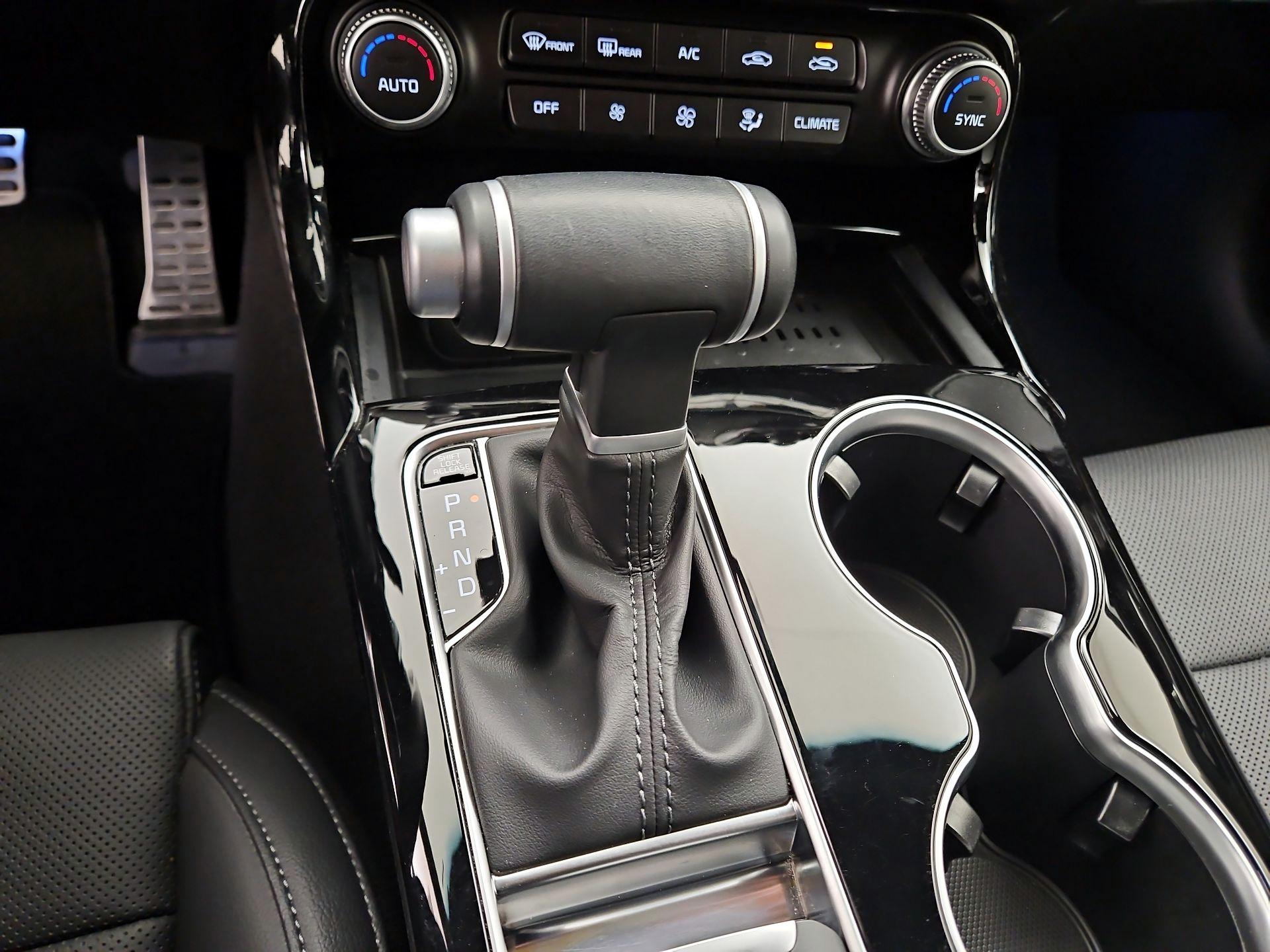 Thumbnail: 2023 Kia Stinger - 18