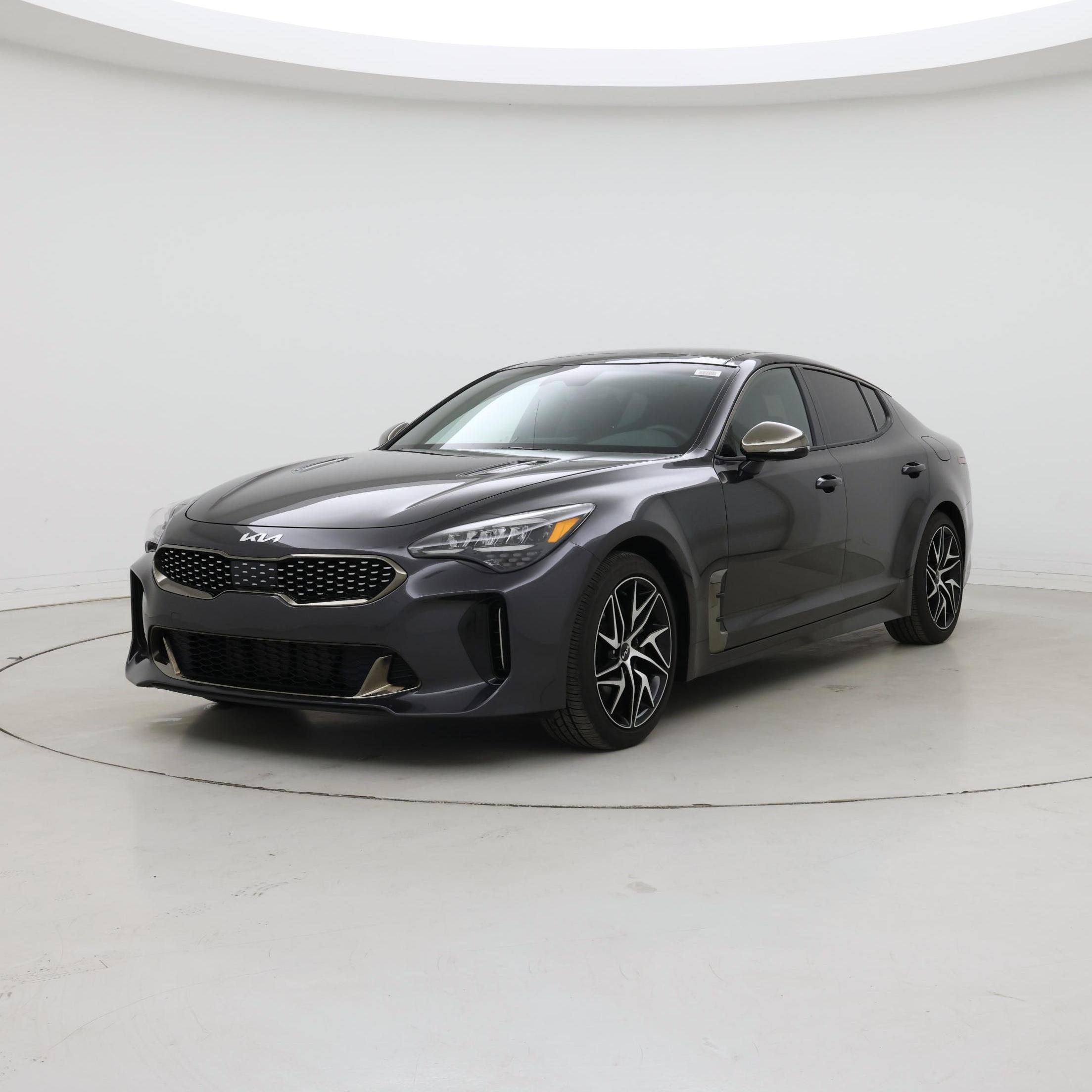 Thumbnail: 2023 Kia Stinger - 4