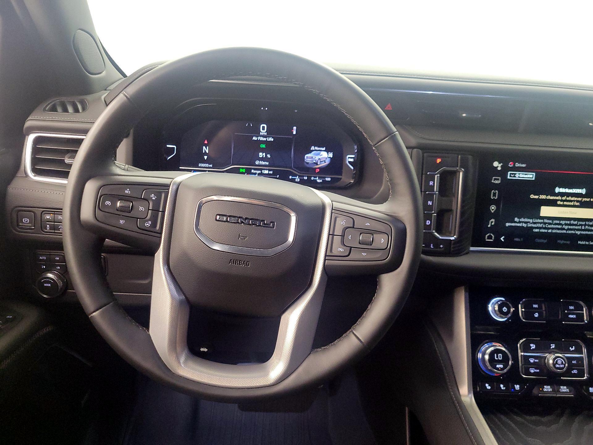 Thumbnail: 2024 GMC Yukon XL - 10