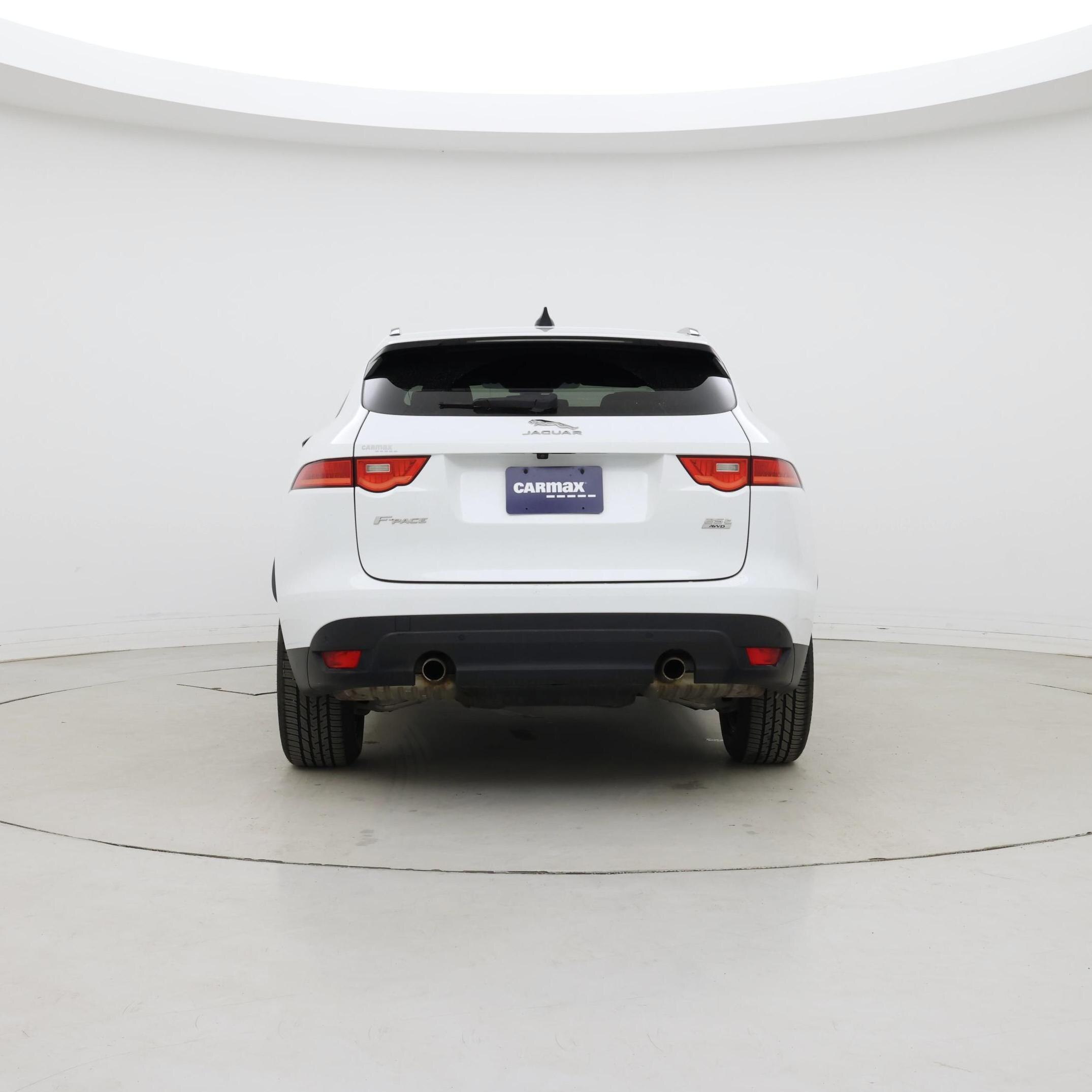 Thumbnail: 2020 Jaguar F-Pace - 6