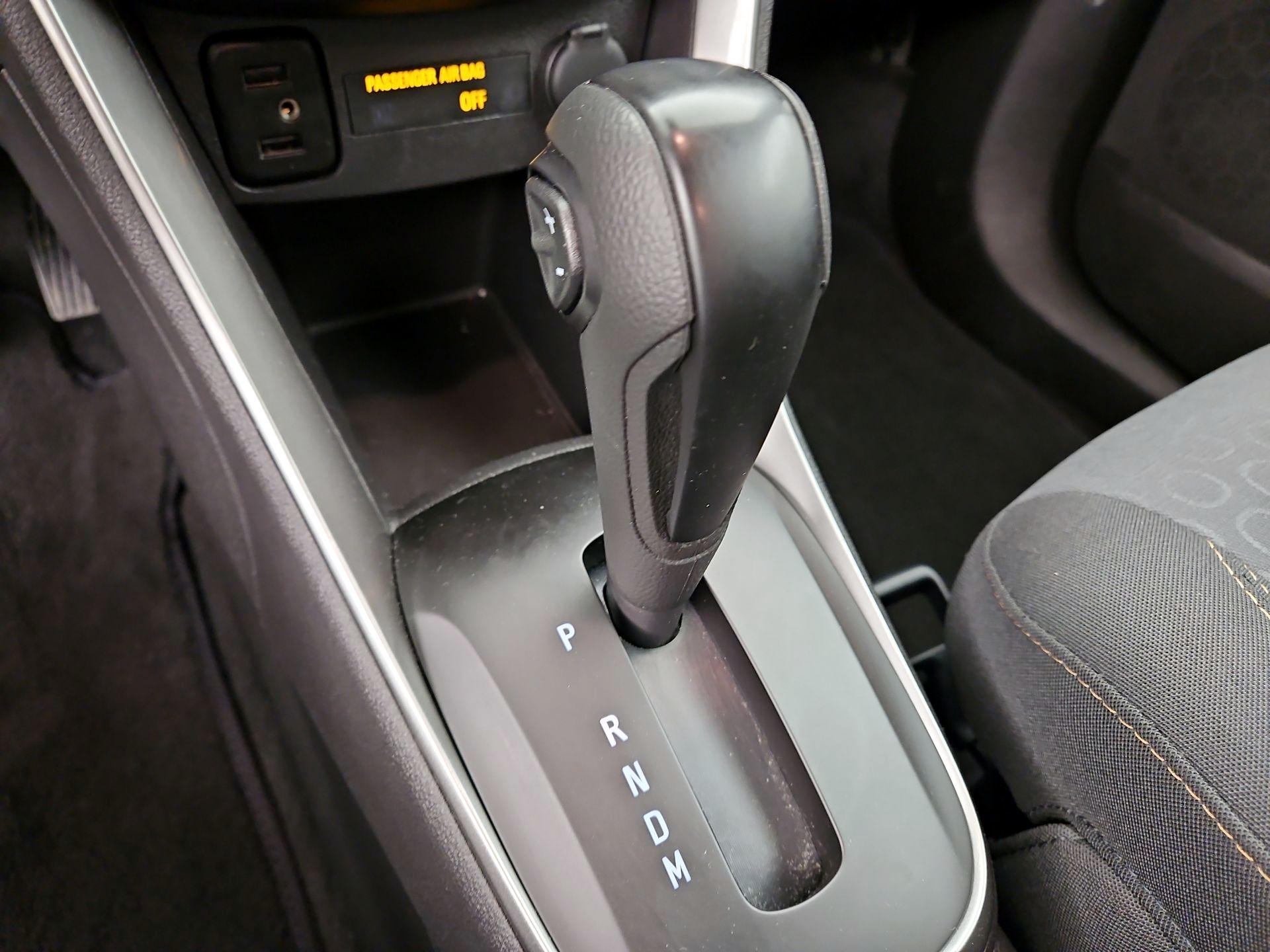 Thumbnail: 2020 Chevrolet Trax - 17