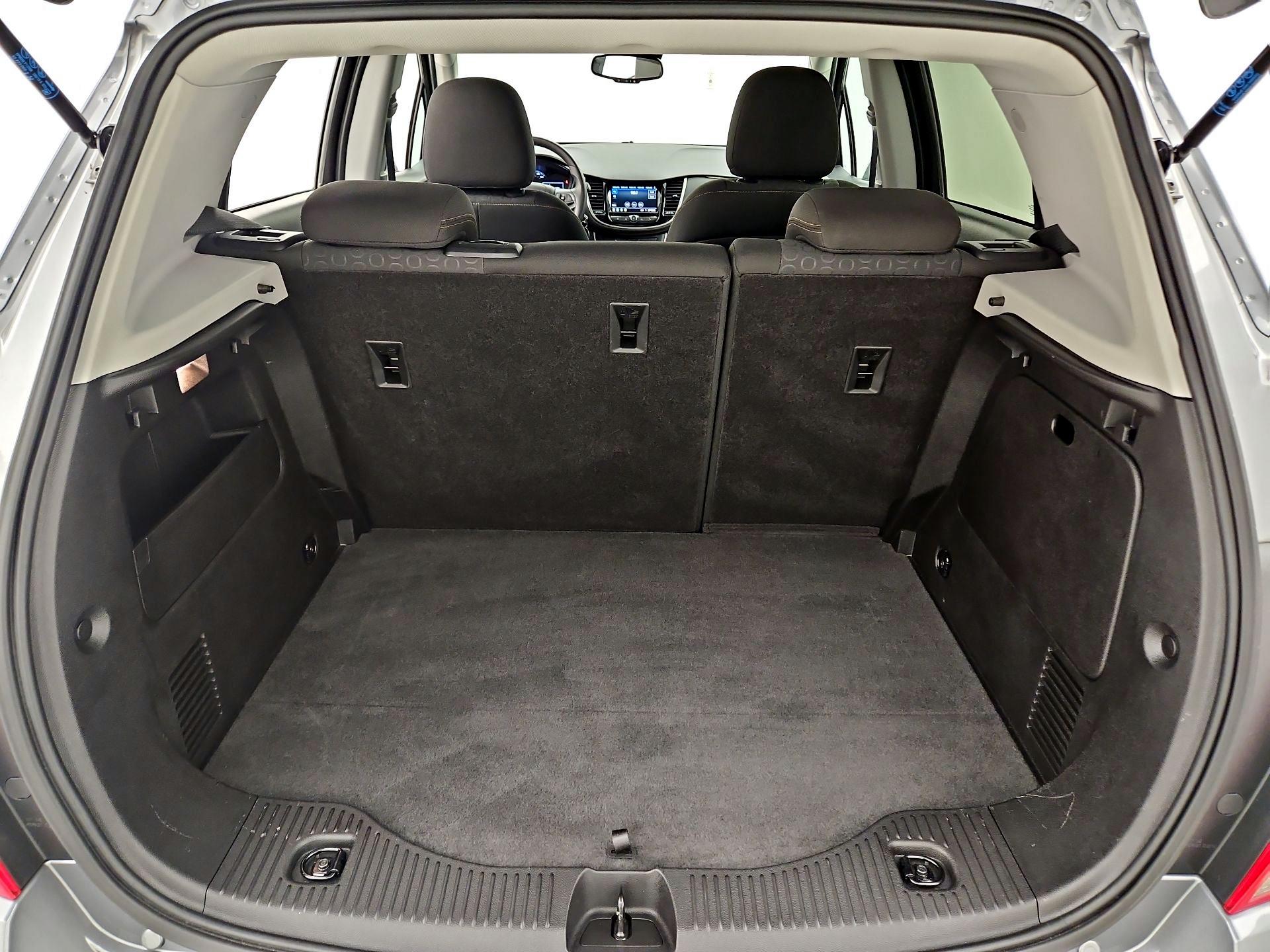 Thumbnail: 2020 Chevrolet Trax - 20