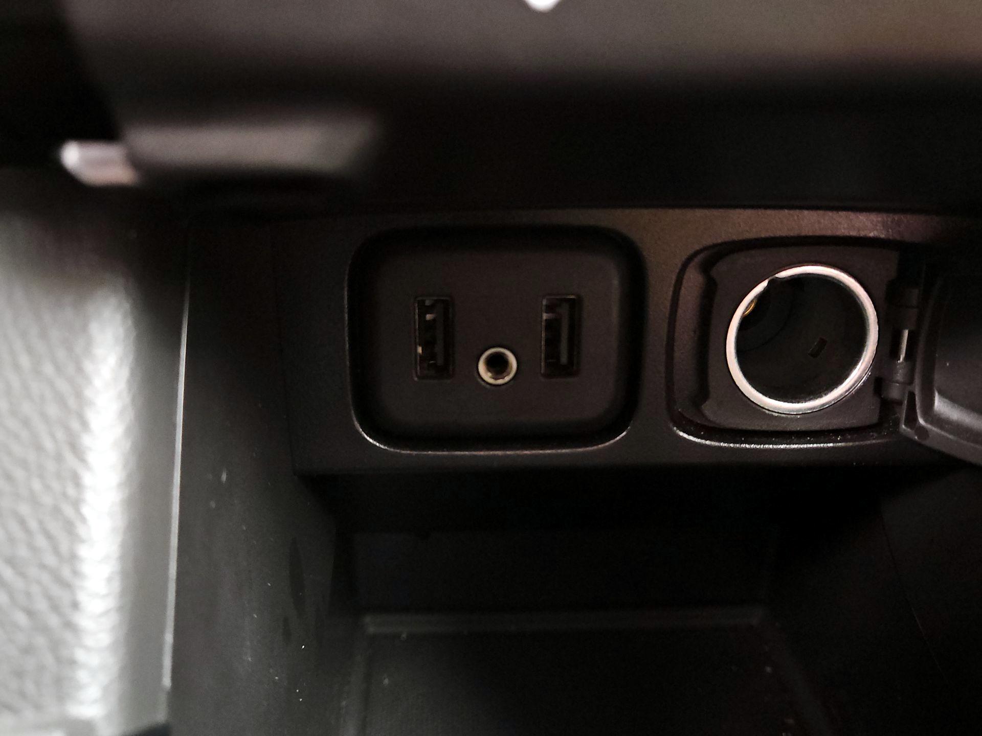 Thumbnail: 2019 Buick Encore - 18